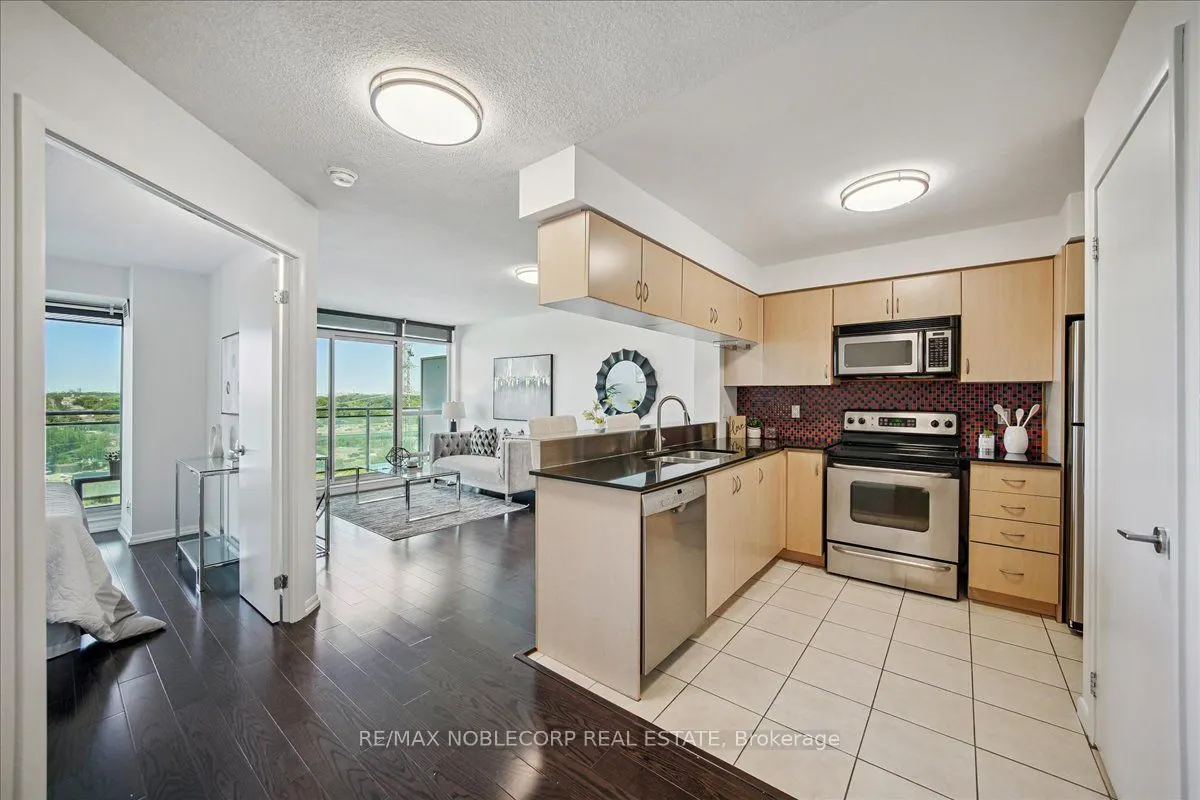 185 Legion Road, #1403