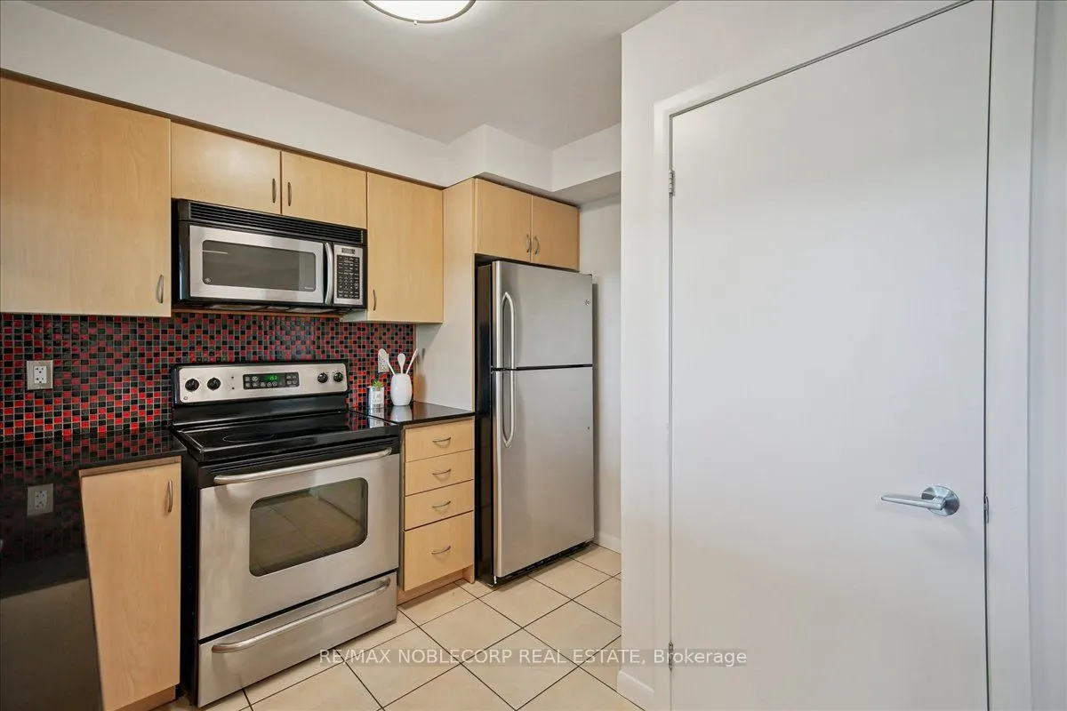 185 Legion Road, #1403