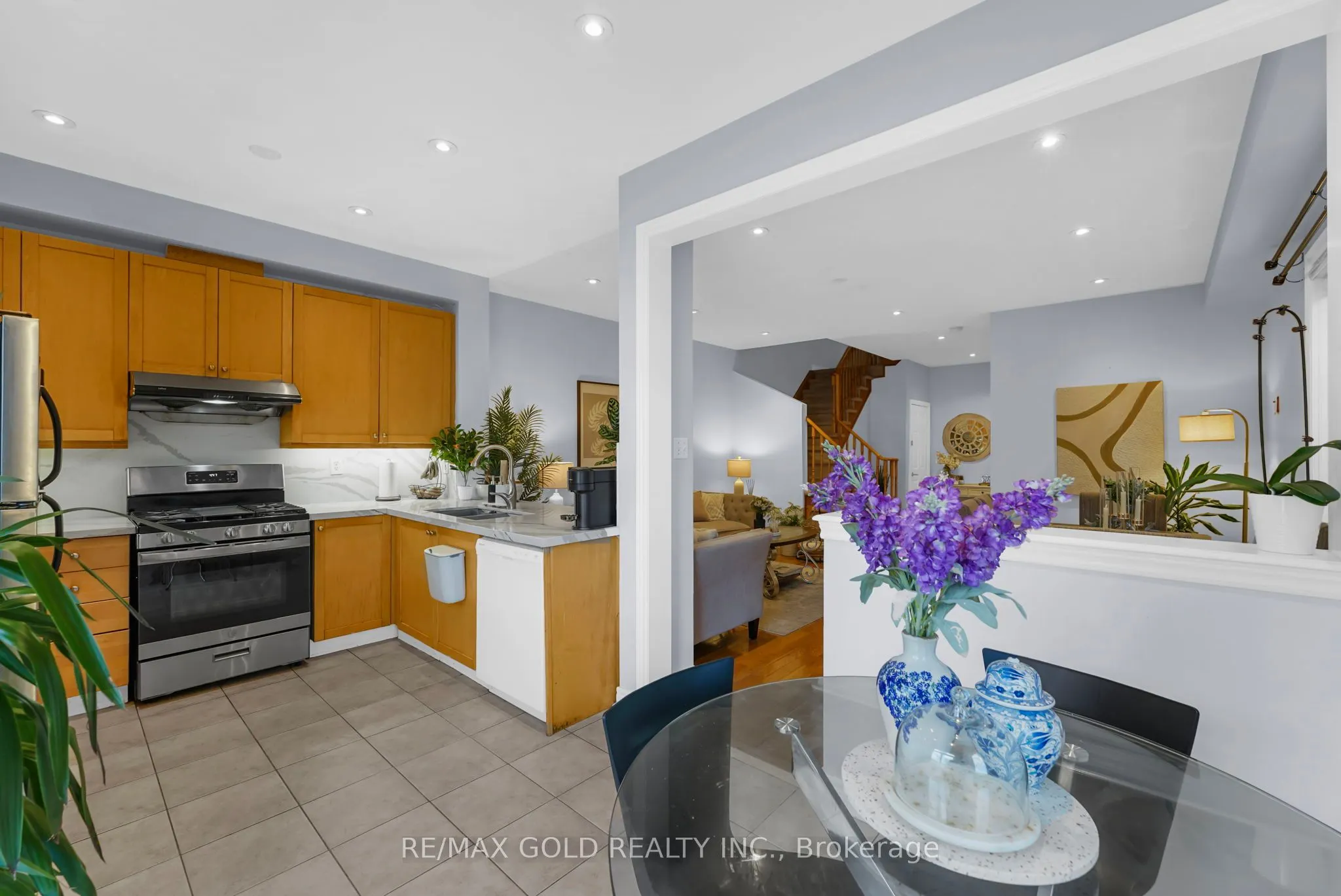 22 Nathaniel Crescent