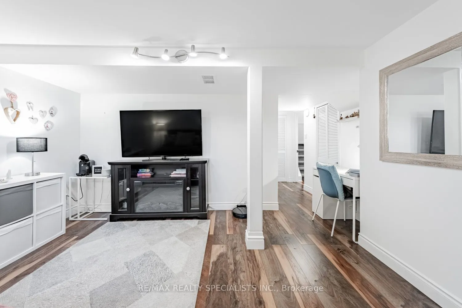 1055 Shawnmarr Road, #13