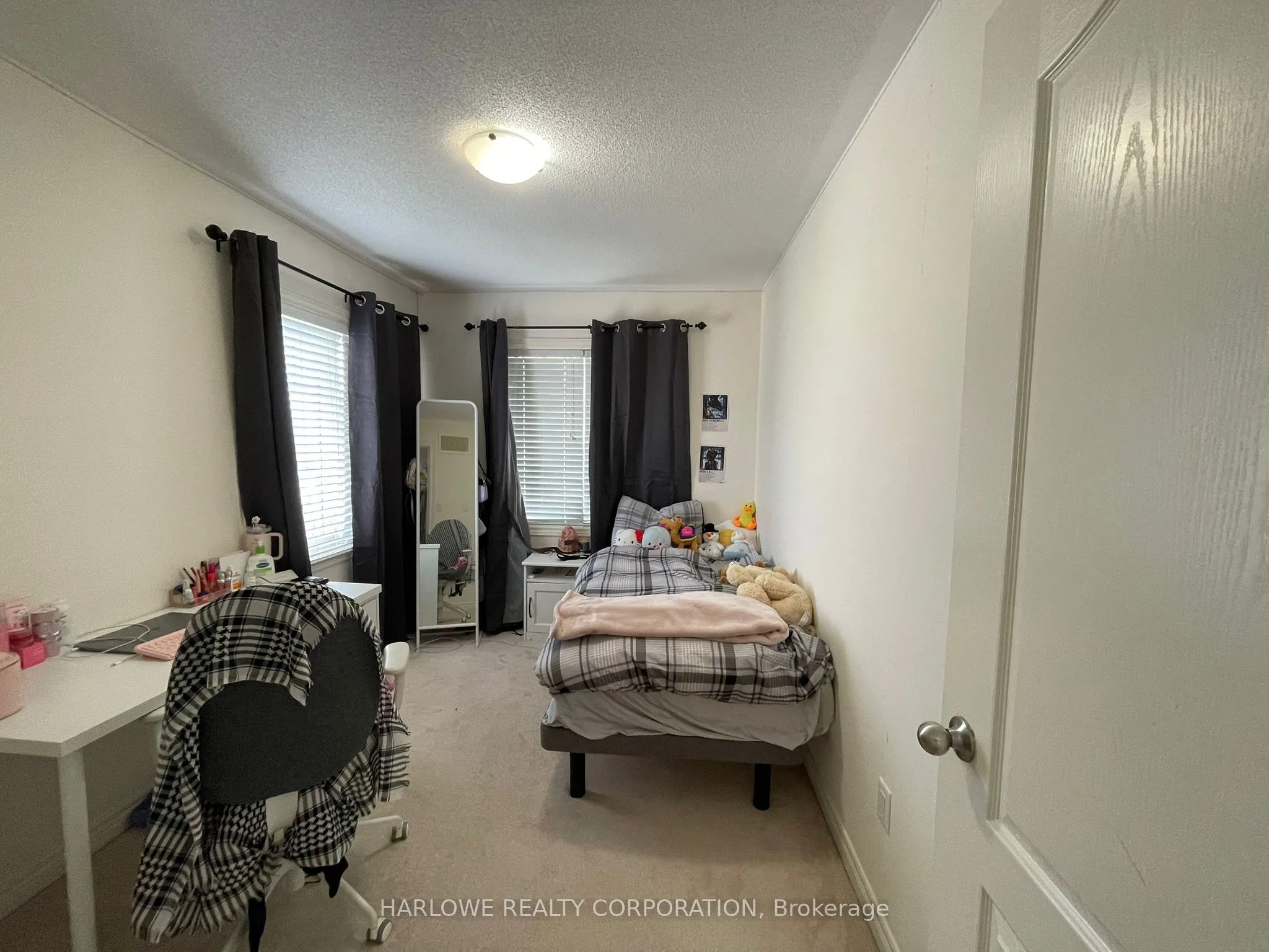 3265 Thomas Street, #6