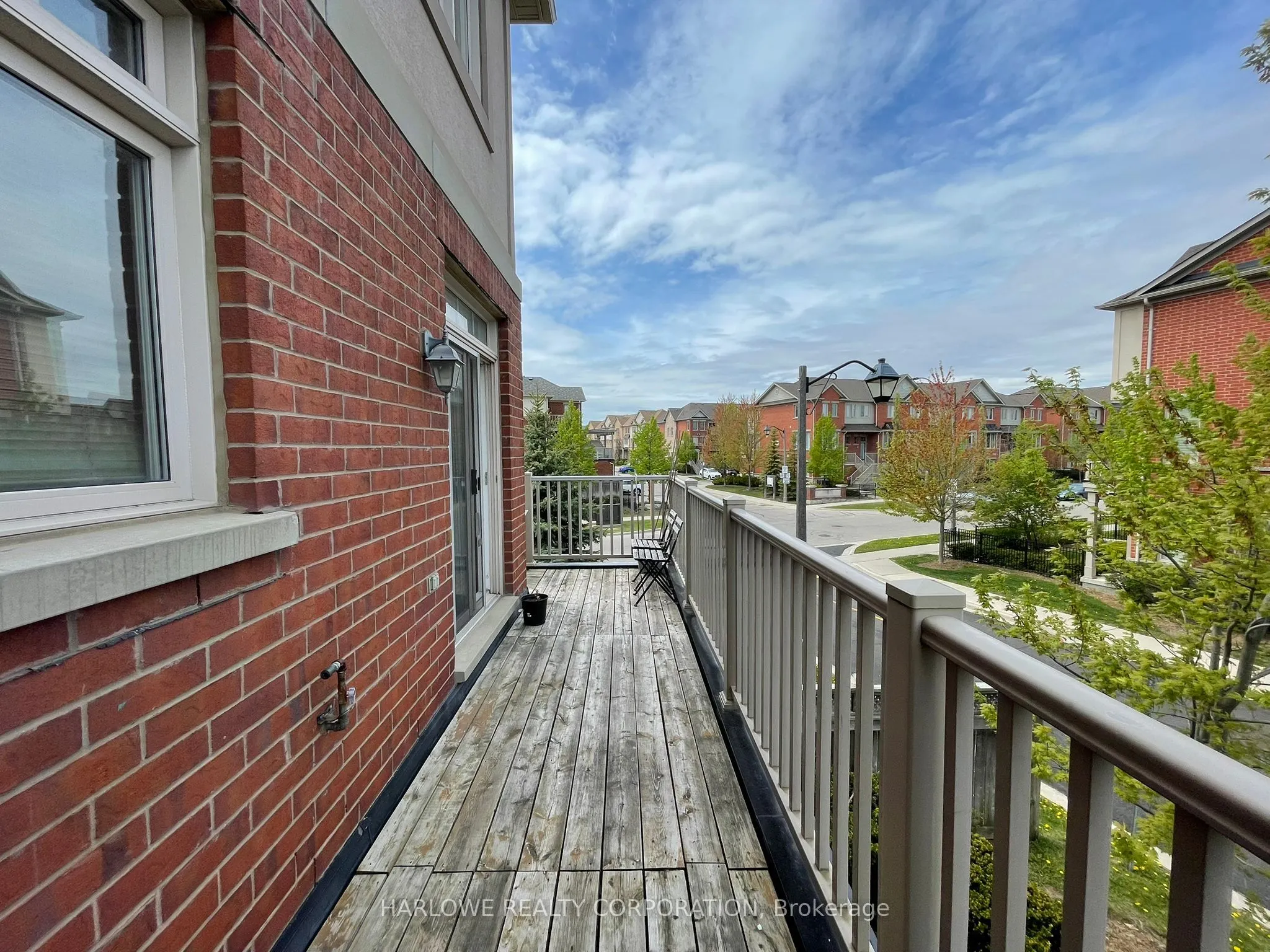 3265 Thomas Street, #6