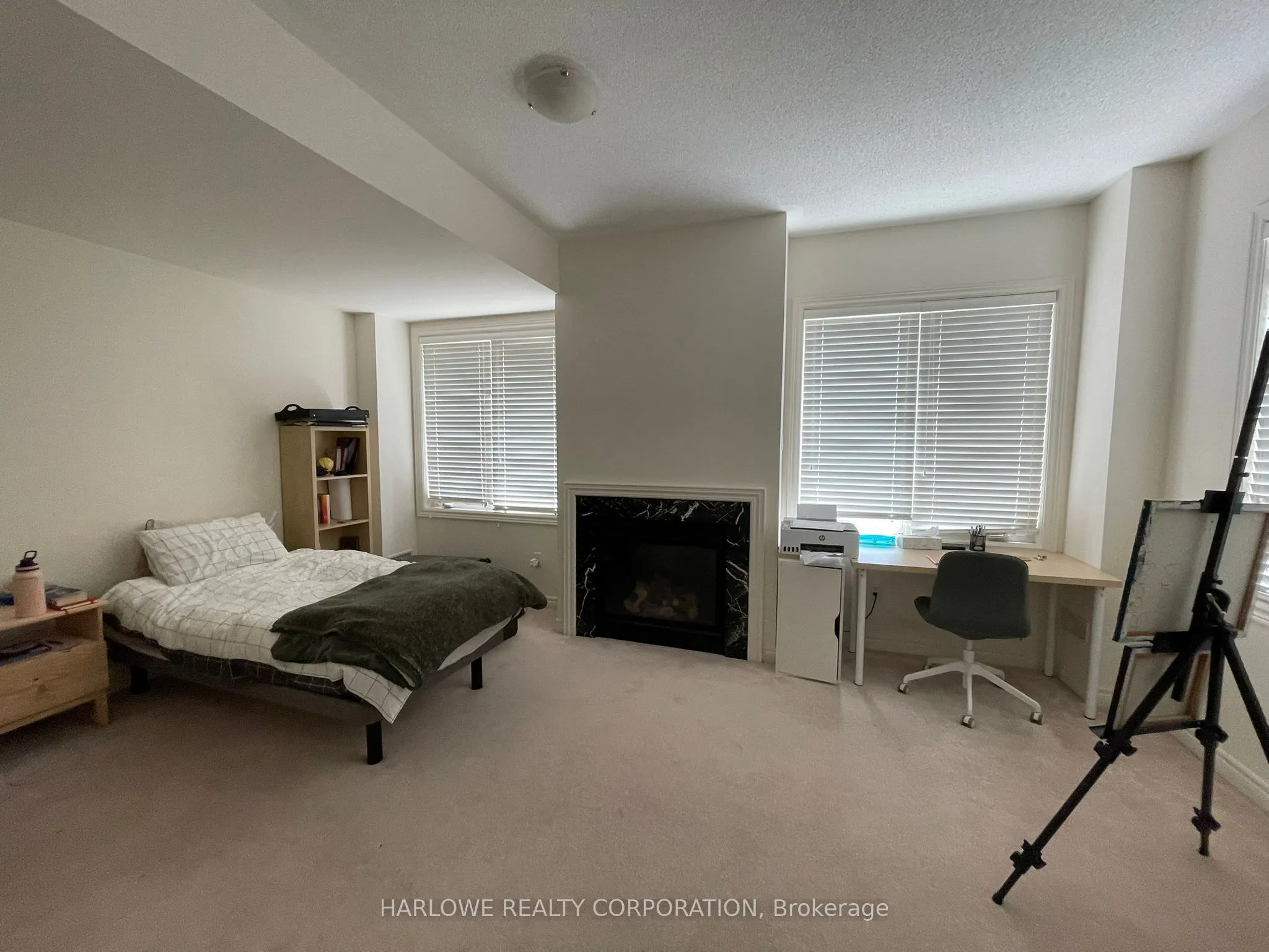 3265 Thomas Street, #6