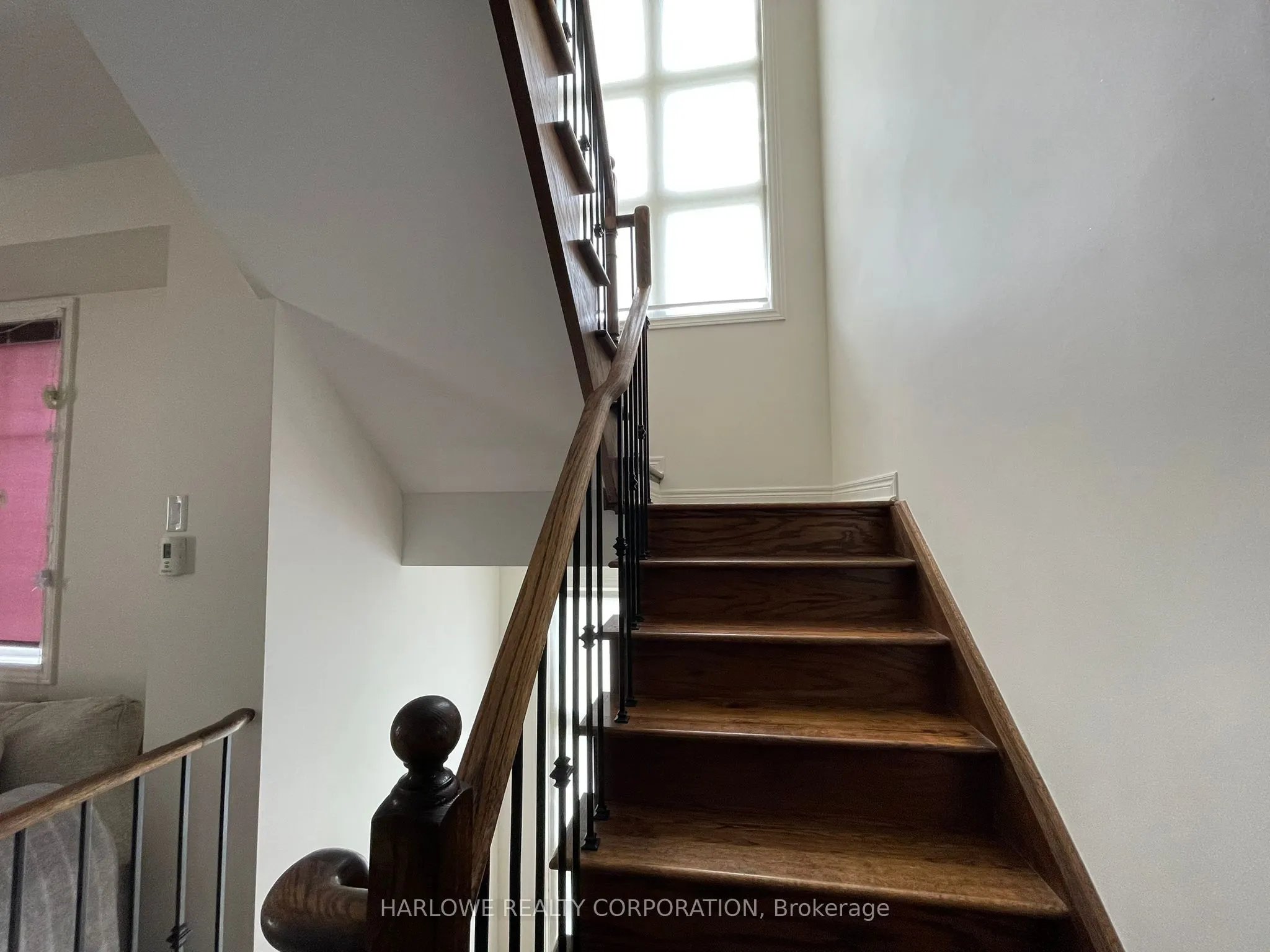 3265 Thomas Street, #6