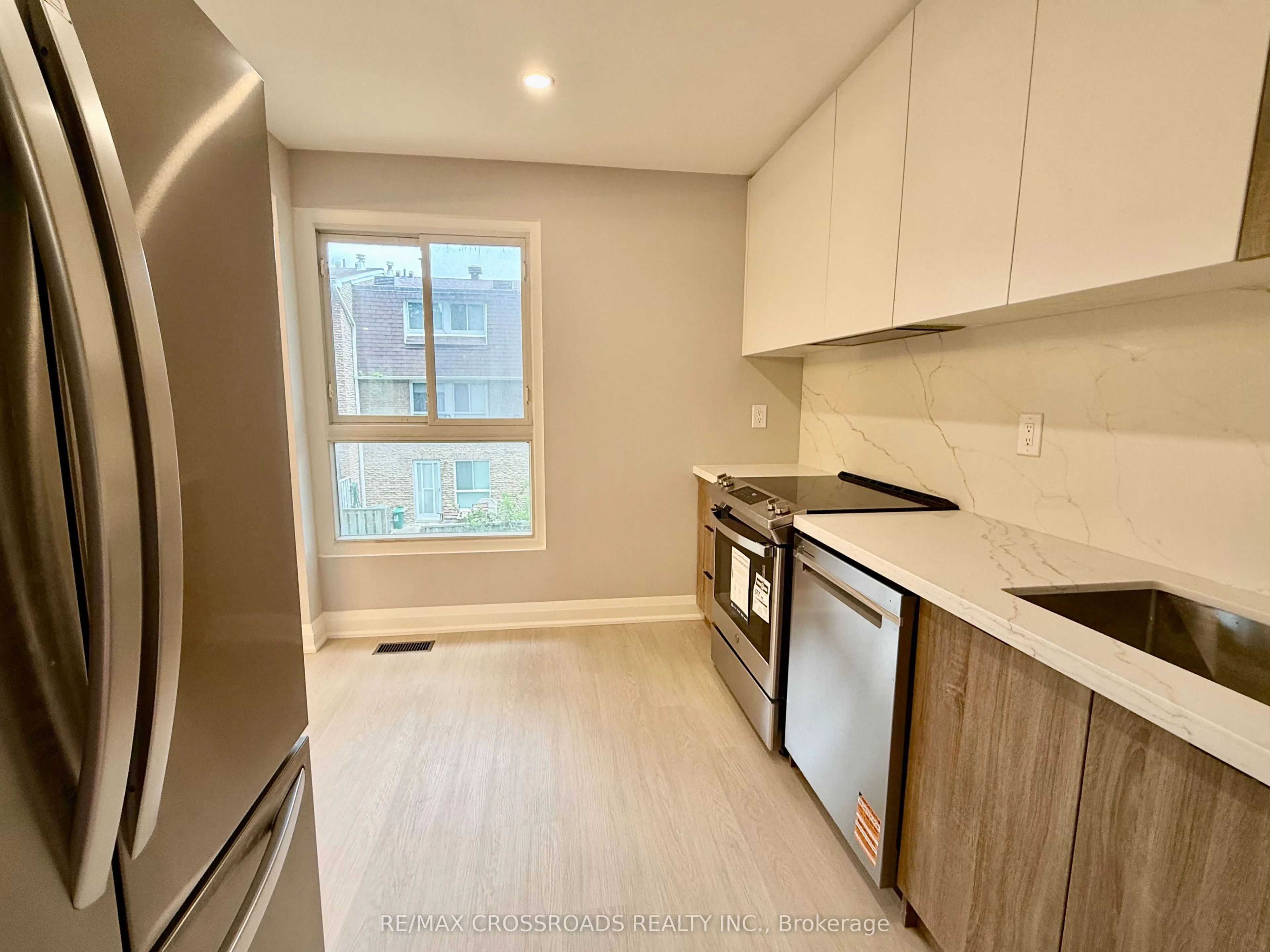 625 Rathburn Road, #37