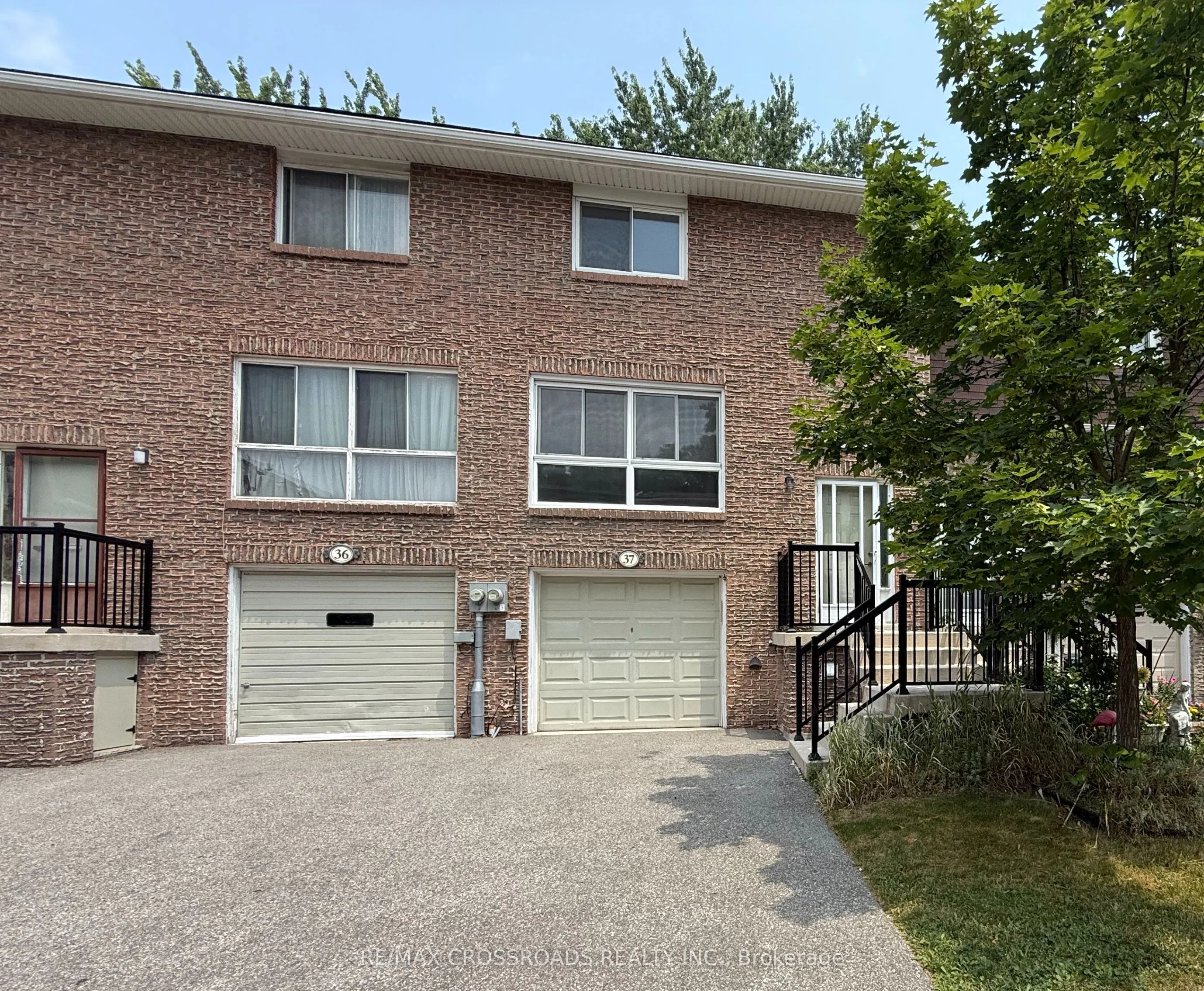 625 Rathburn Road, #37