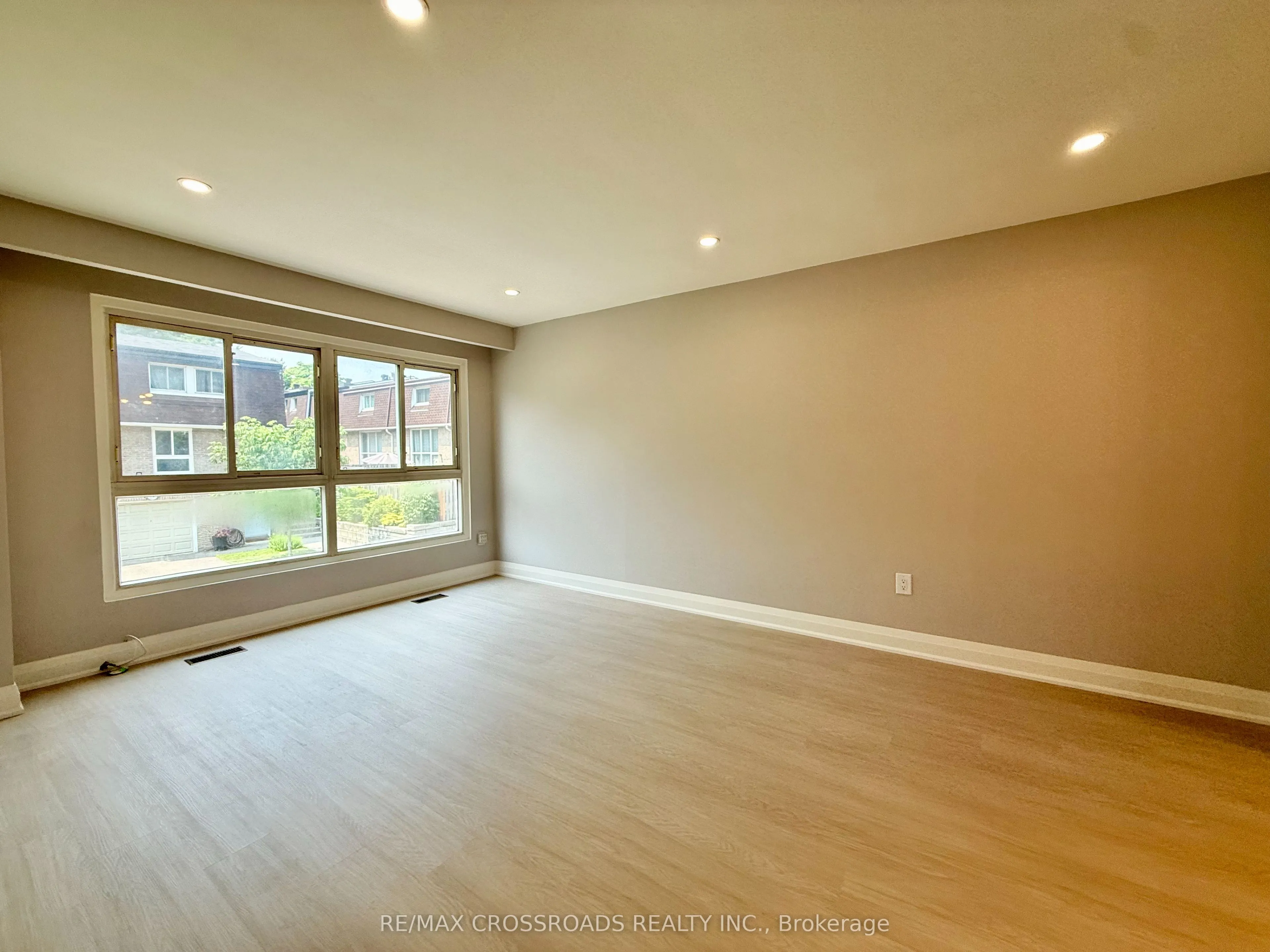 625 Rathburn Road, #37