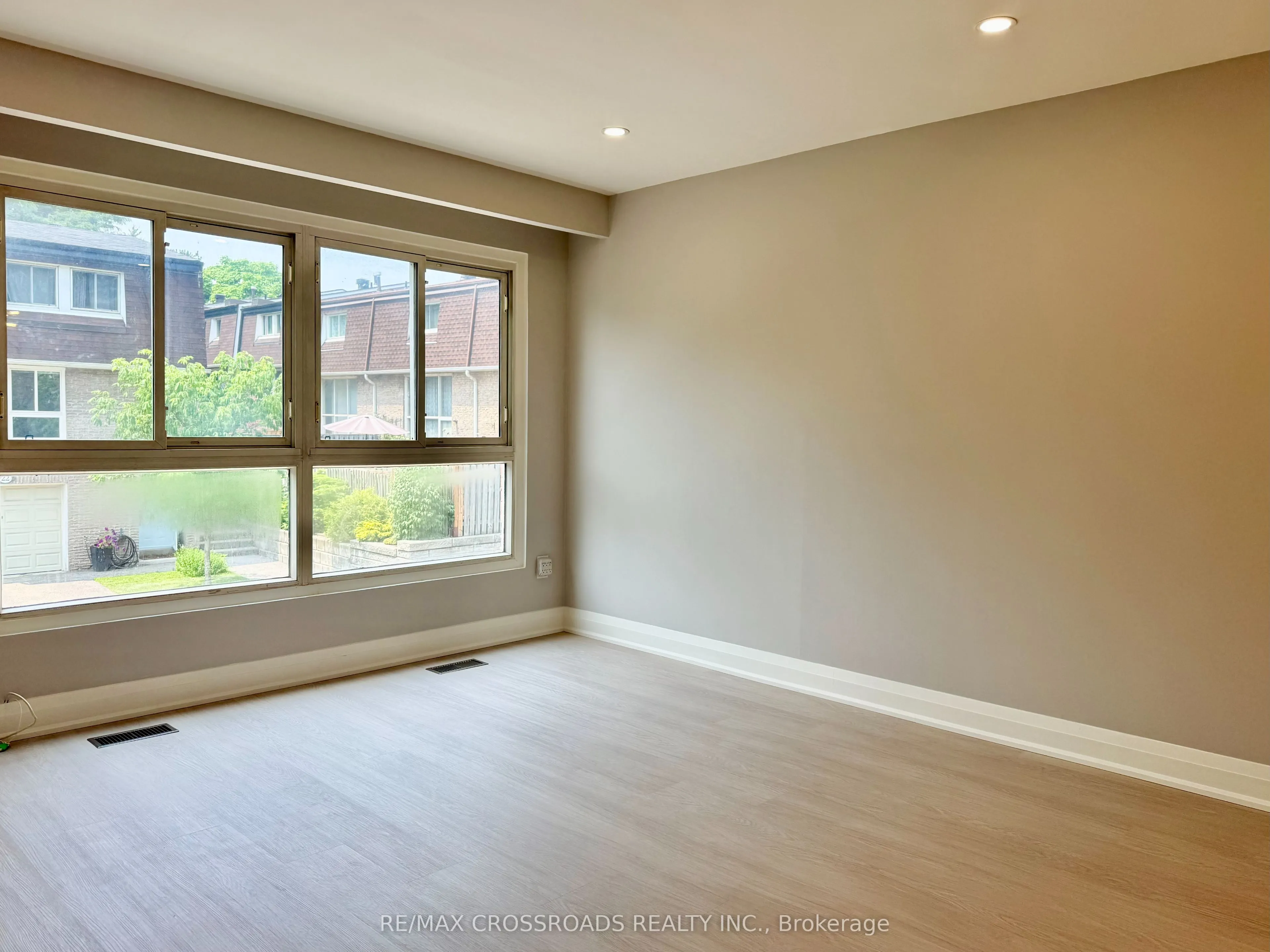625 Rathburn Road, #37