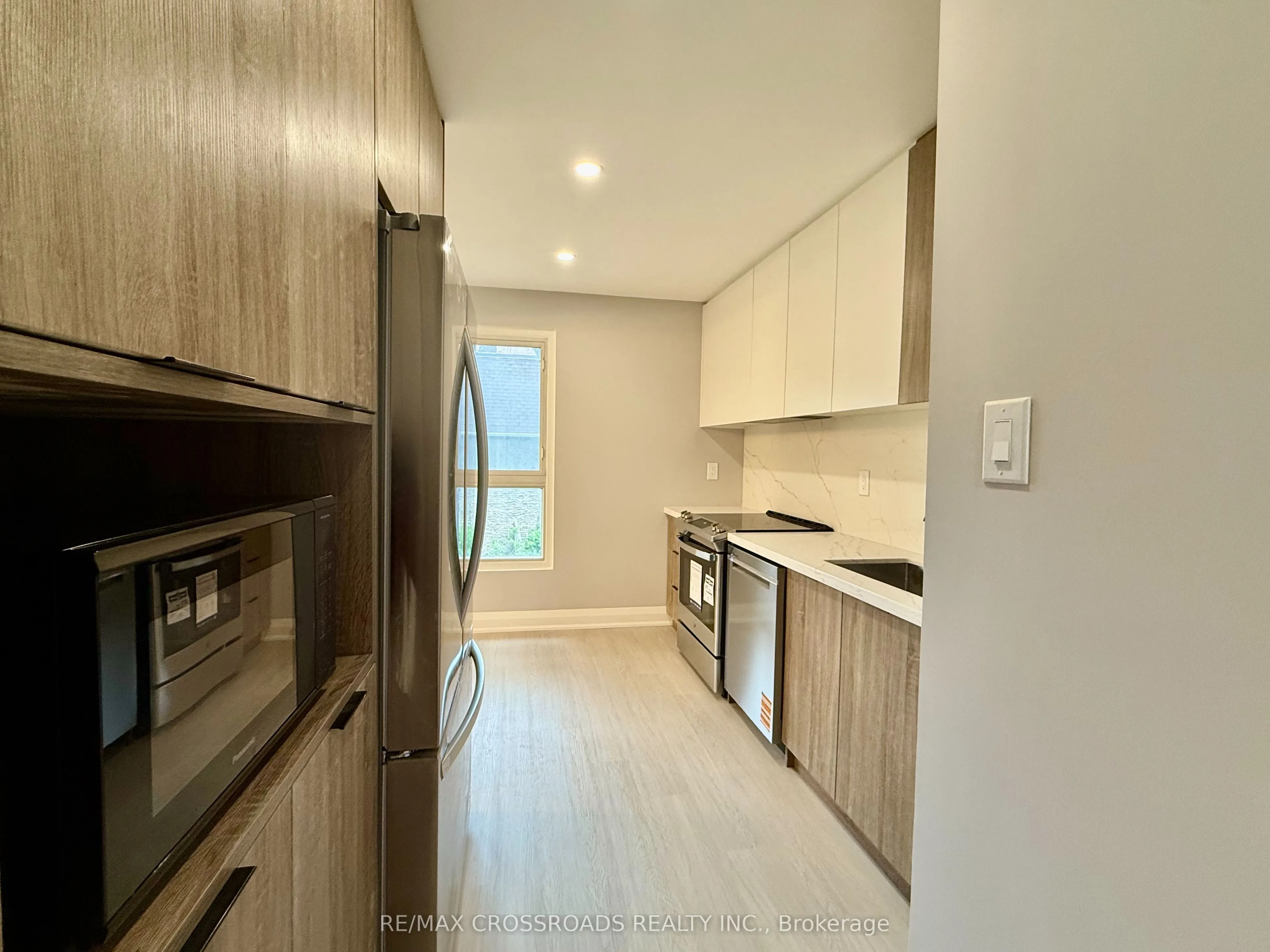 625 Rathburn Road, #37