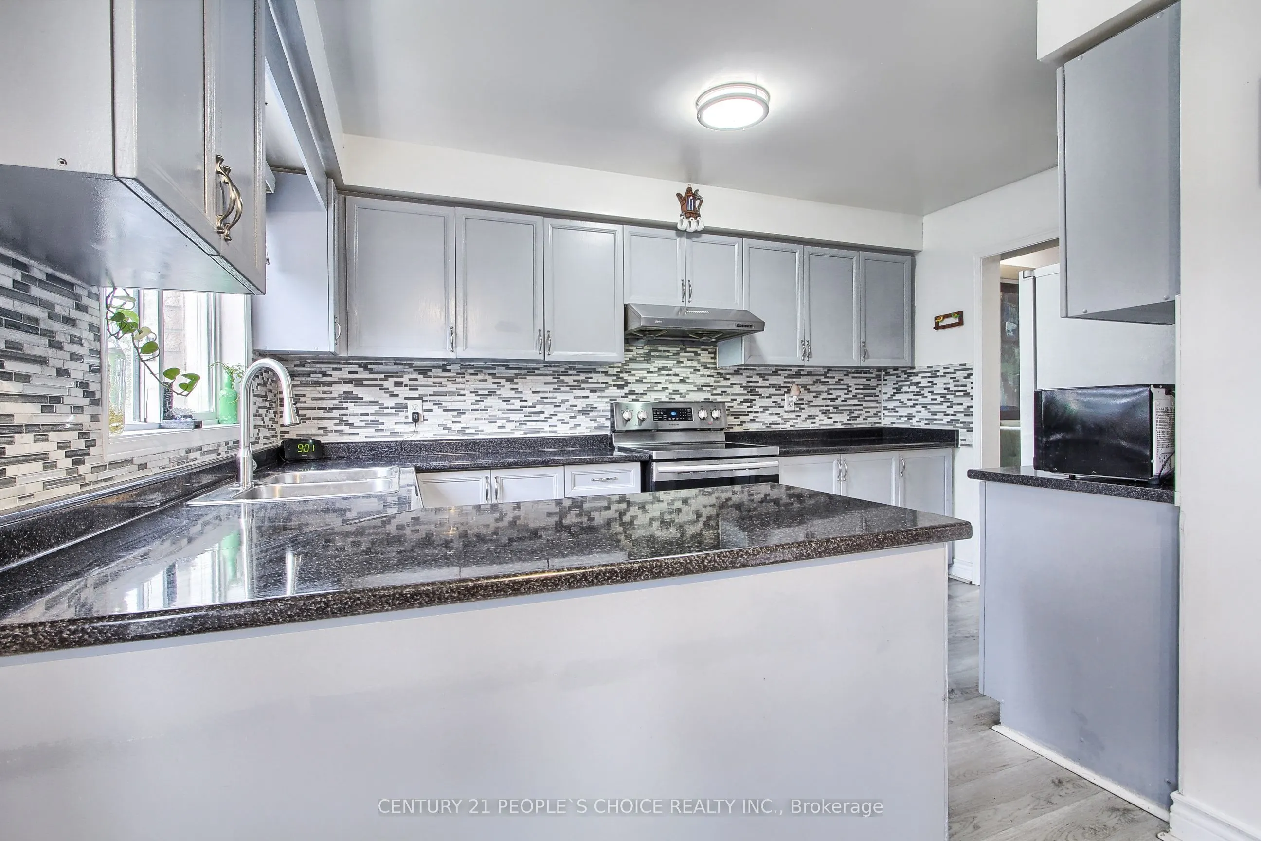 2 Sir Lou Drive, #41