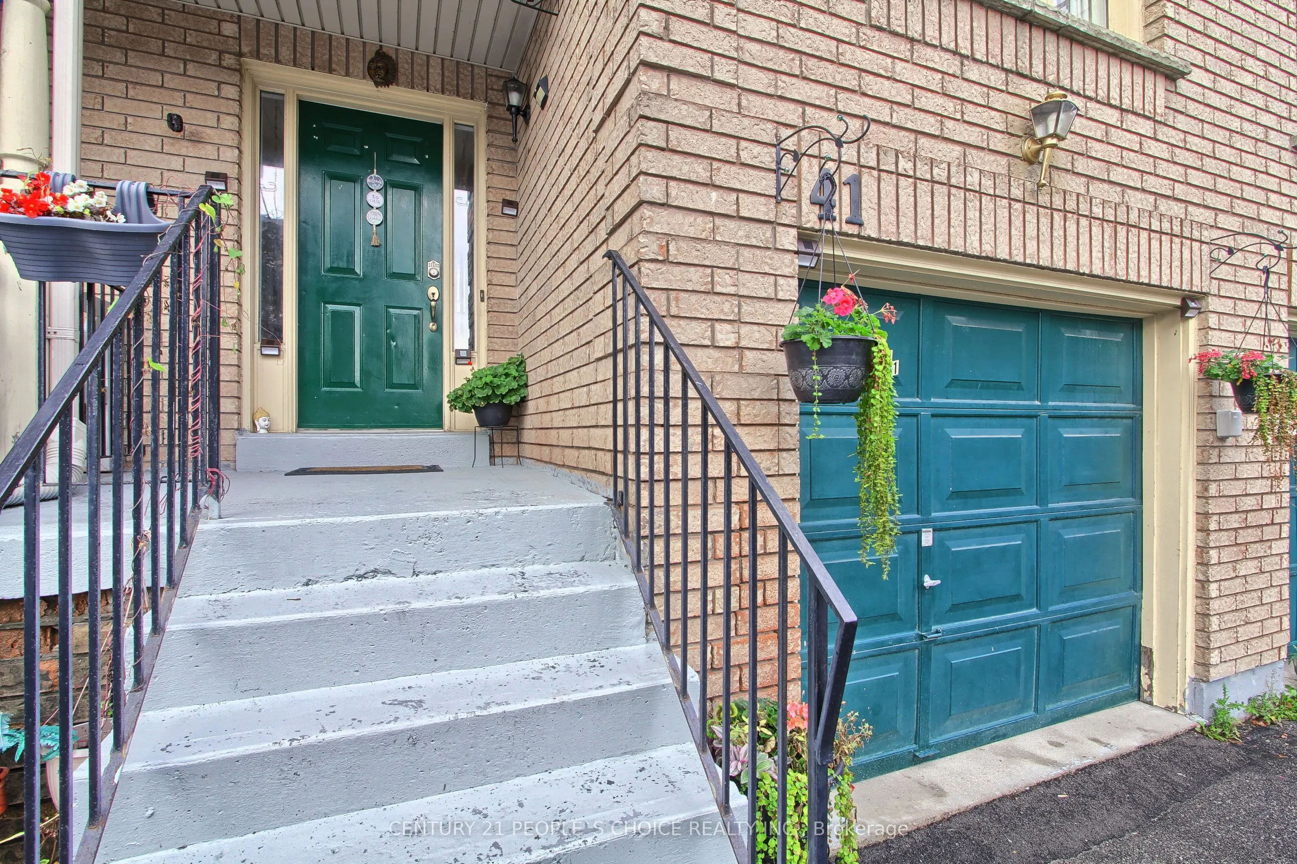 2 Sir Lou Drive, #41
