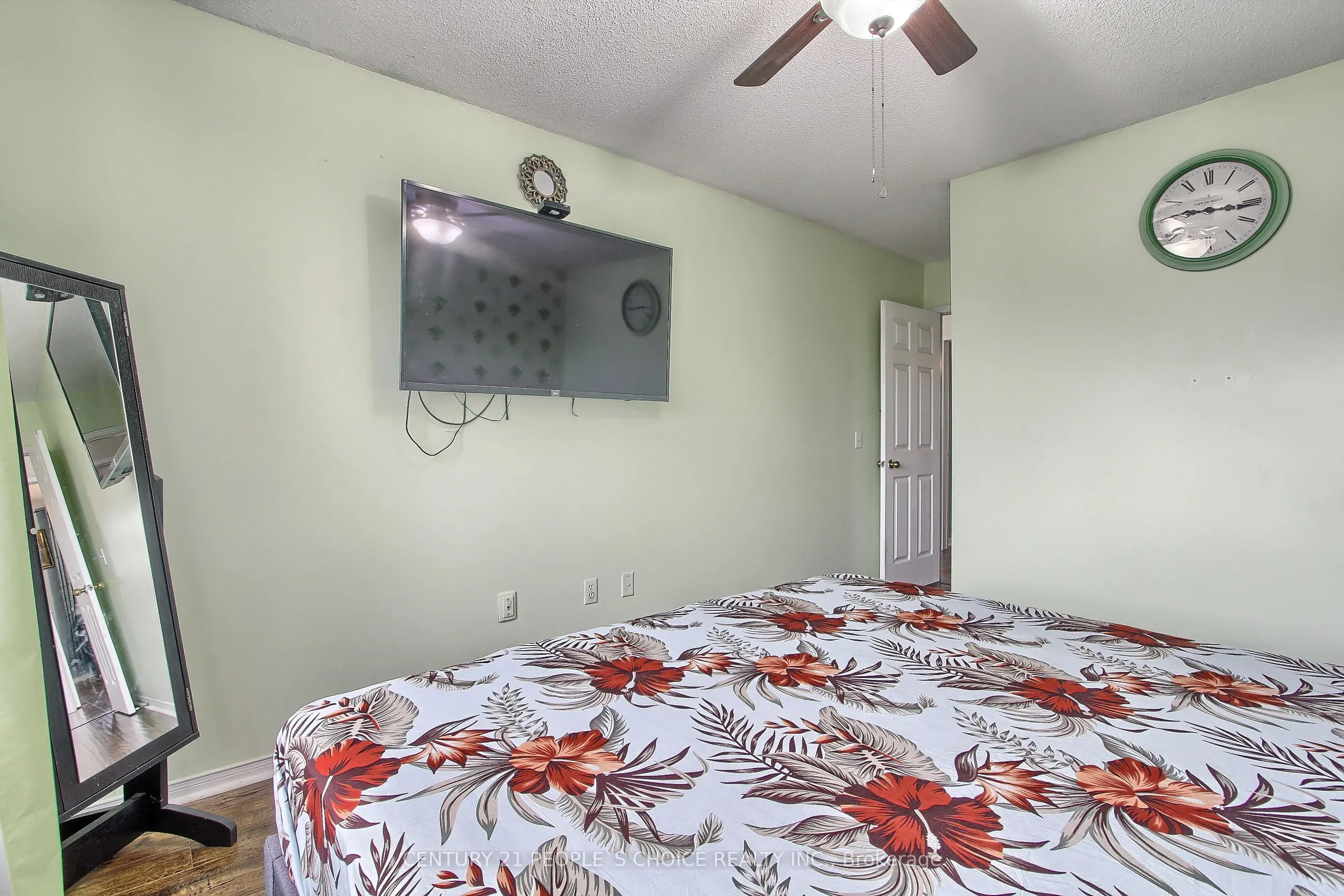 2 Sir Lou Drive, #41
