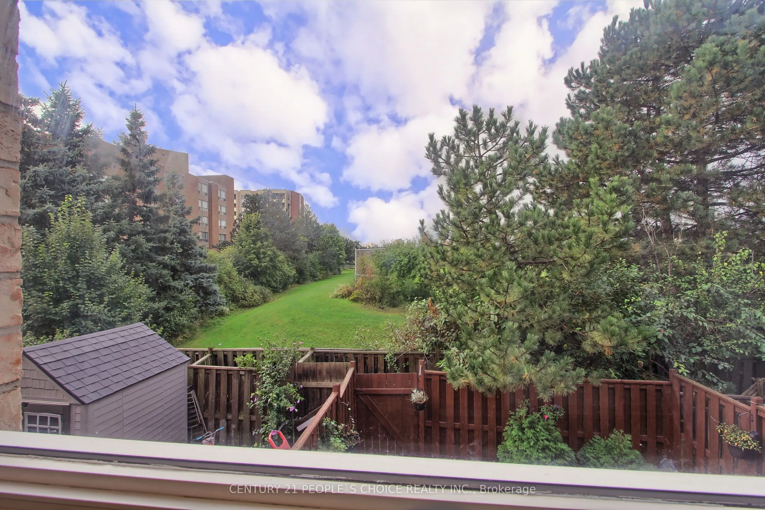 2 Sir Lou Drive, #41