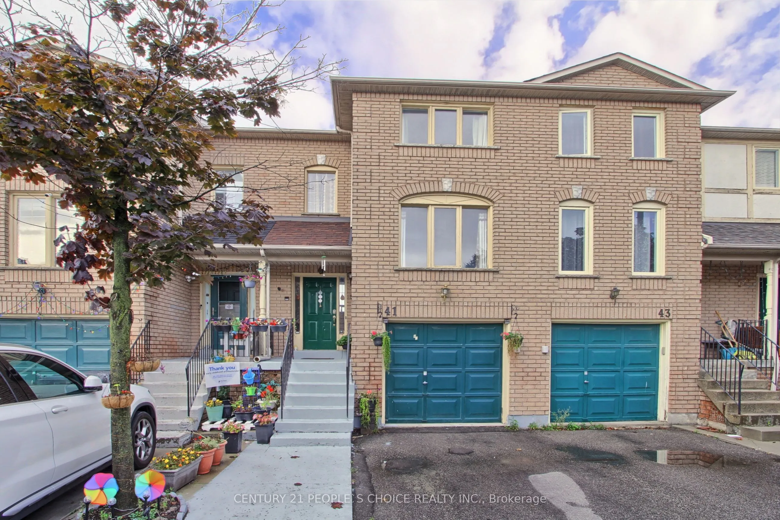 2 Sir Lou Drive, #41