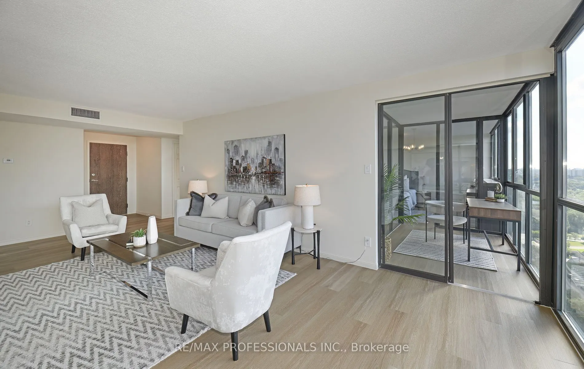 40 Richview Road, #1605
