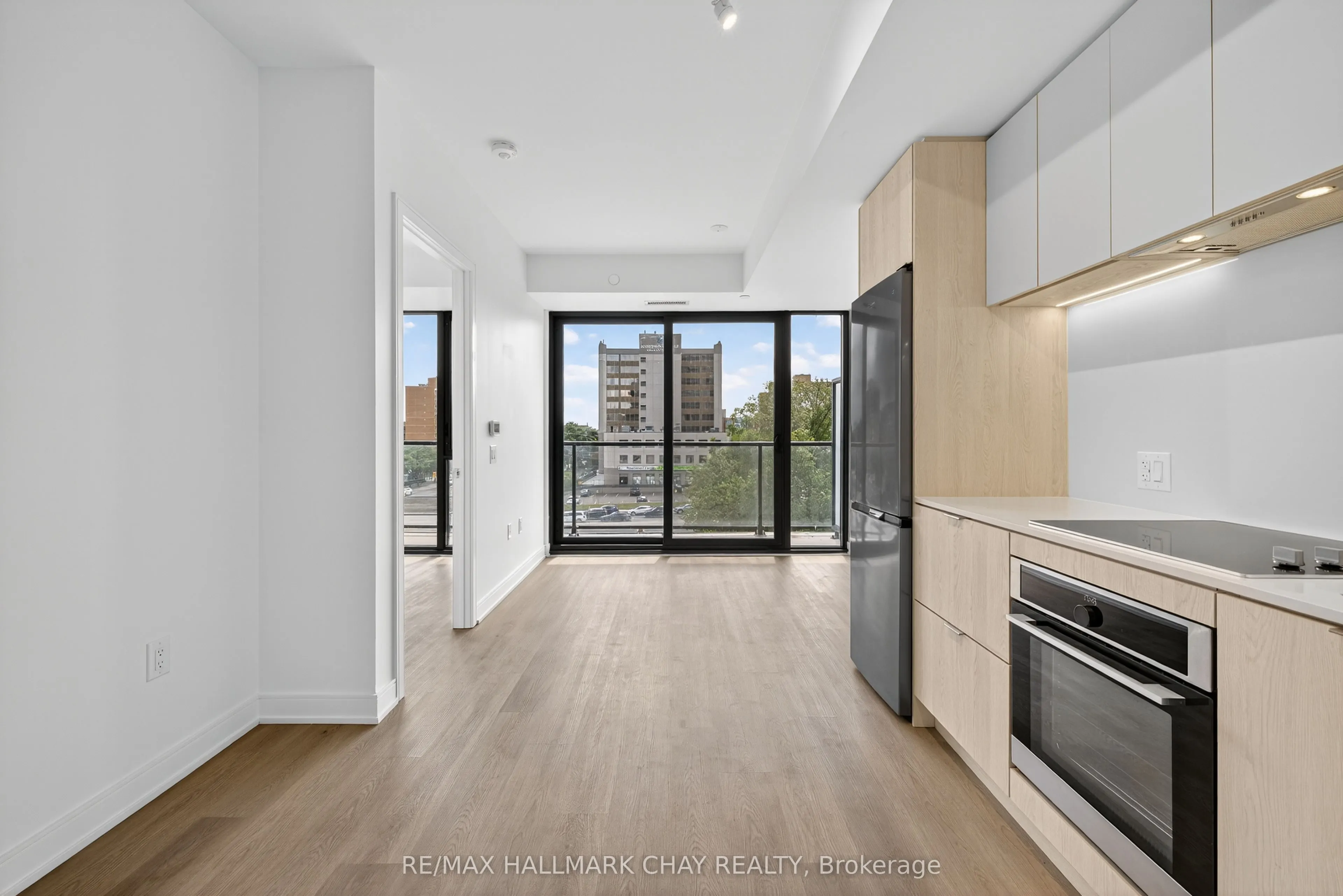 3009 Novar Road, #413