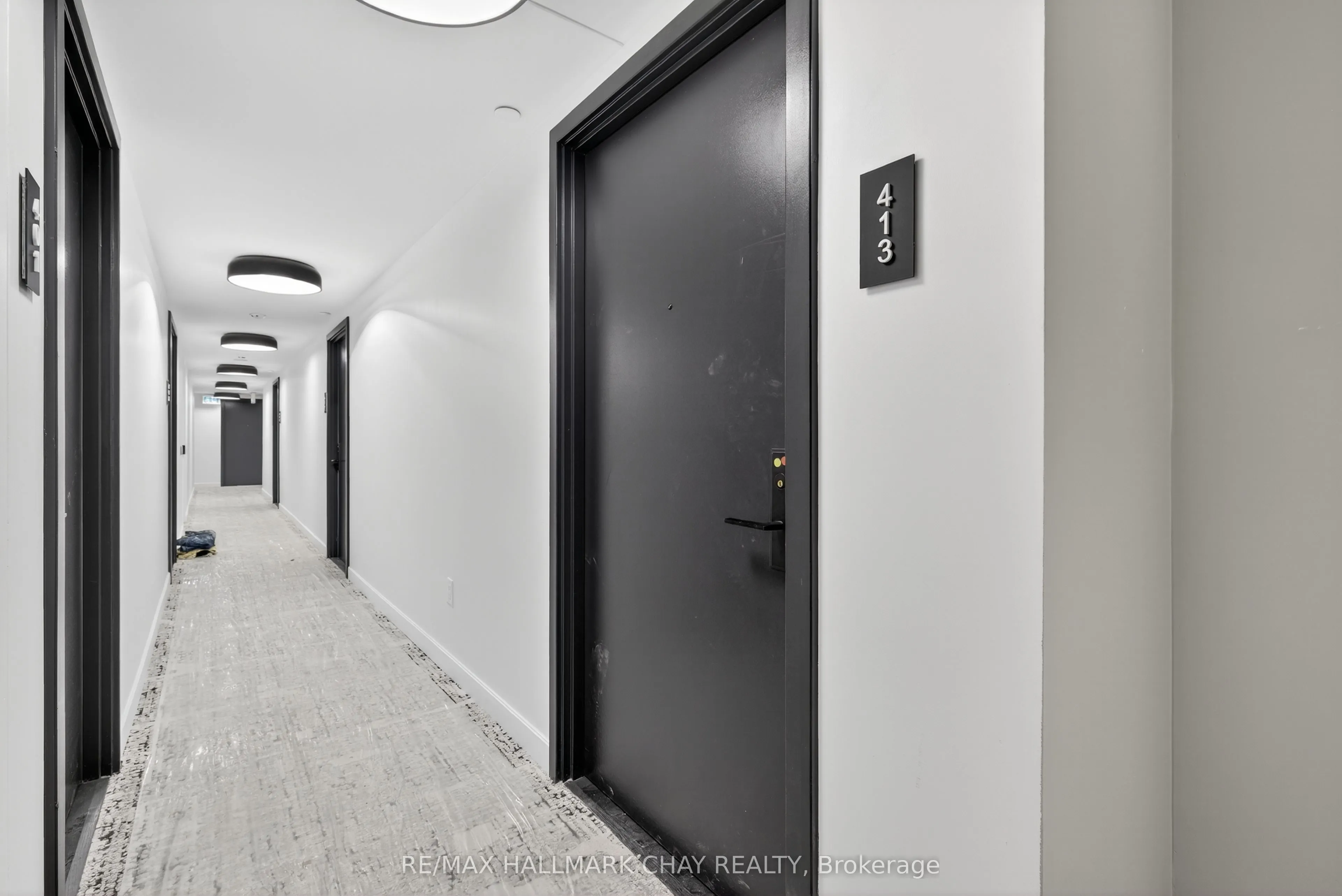 3009 Novar Road, #413