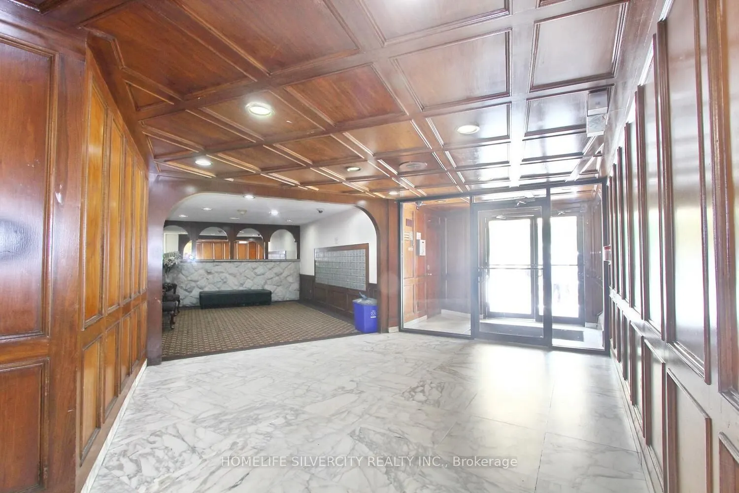 3555 Derry Road E, #206