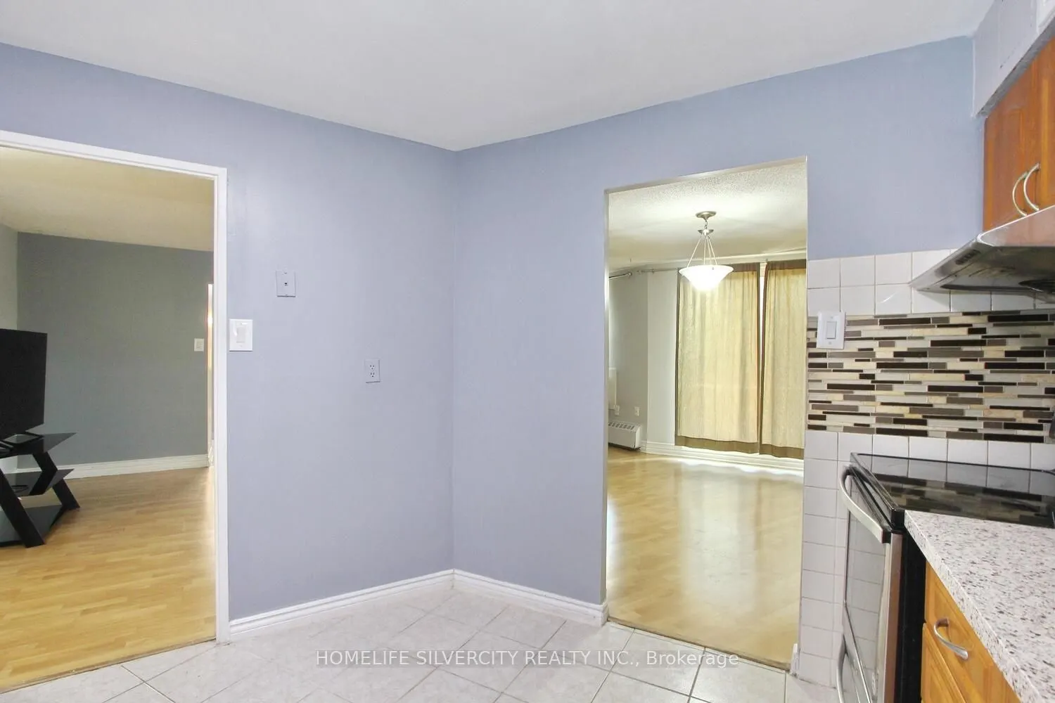 3555 Derry Road E, #206