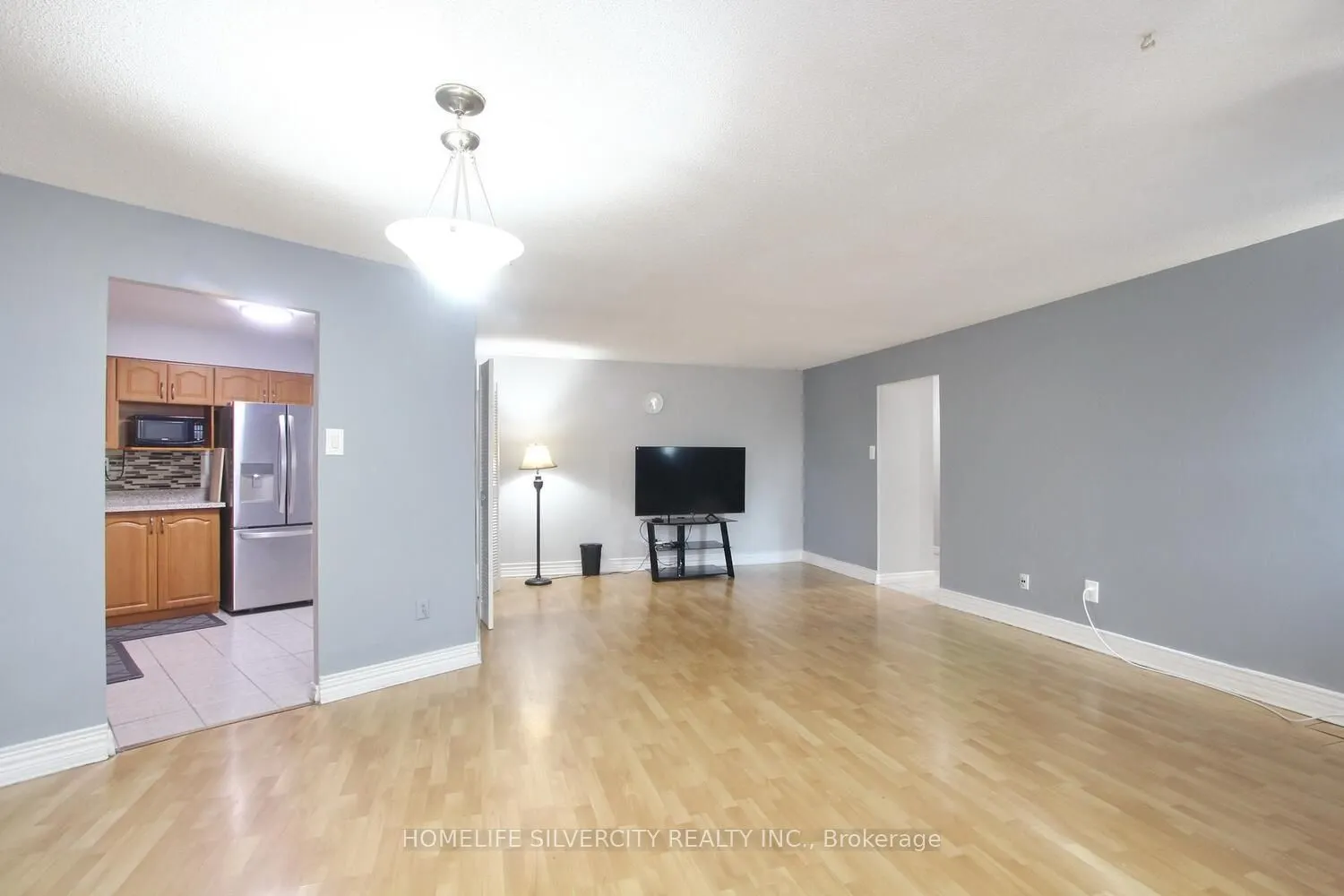 3555 Derry Road E, #206