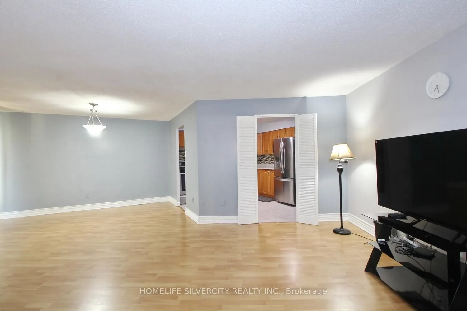 3555 Derry Road E, #206