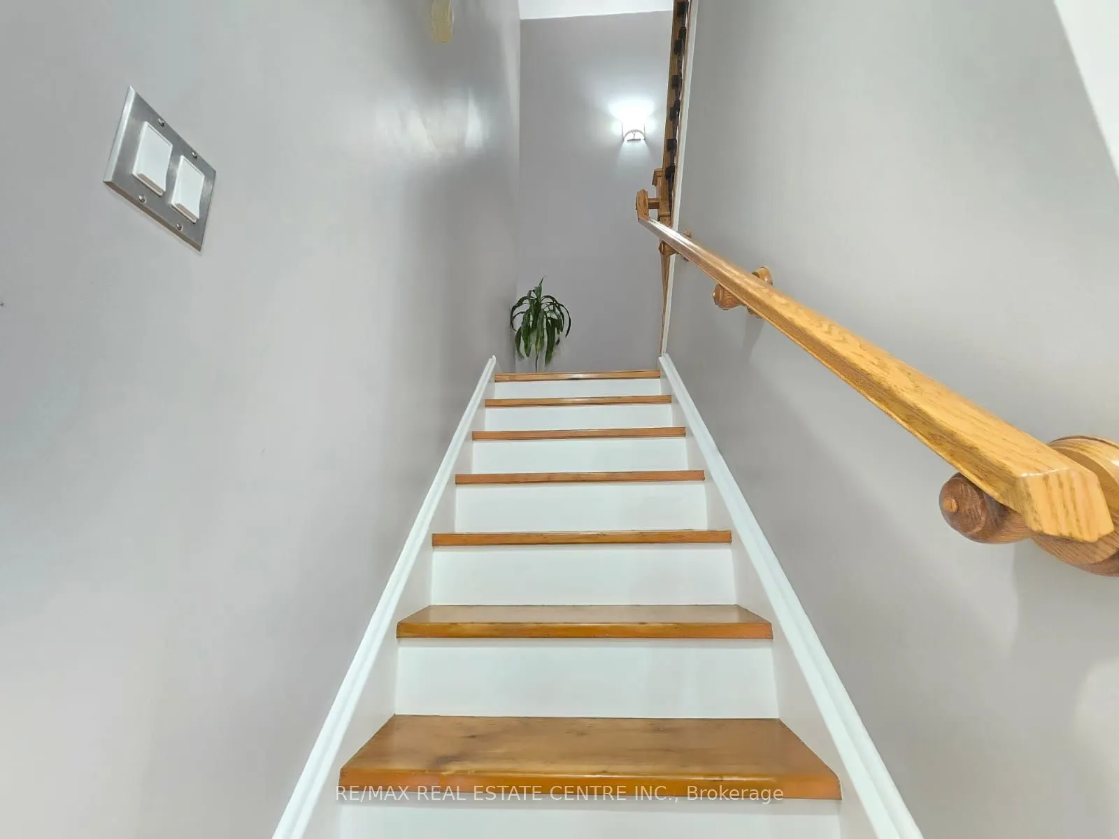 1055 A Forestwood Drive, #212