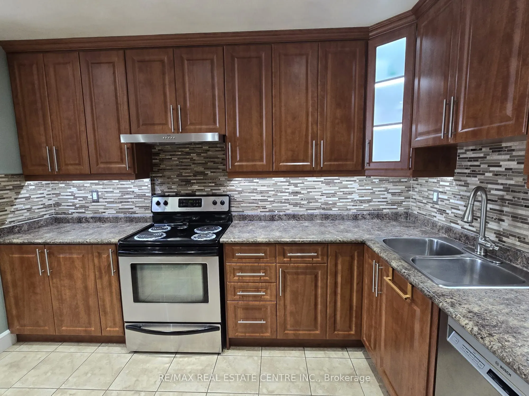 1055 A Forestwood Drive, #212
