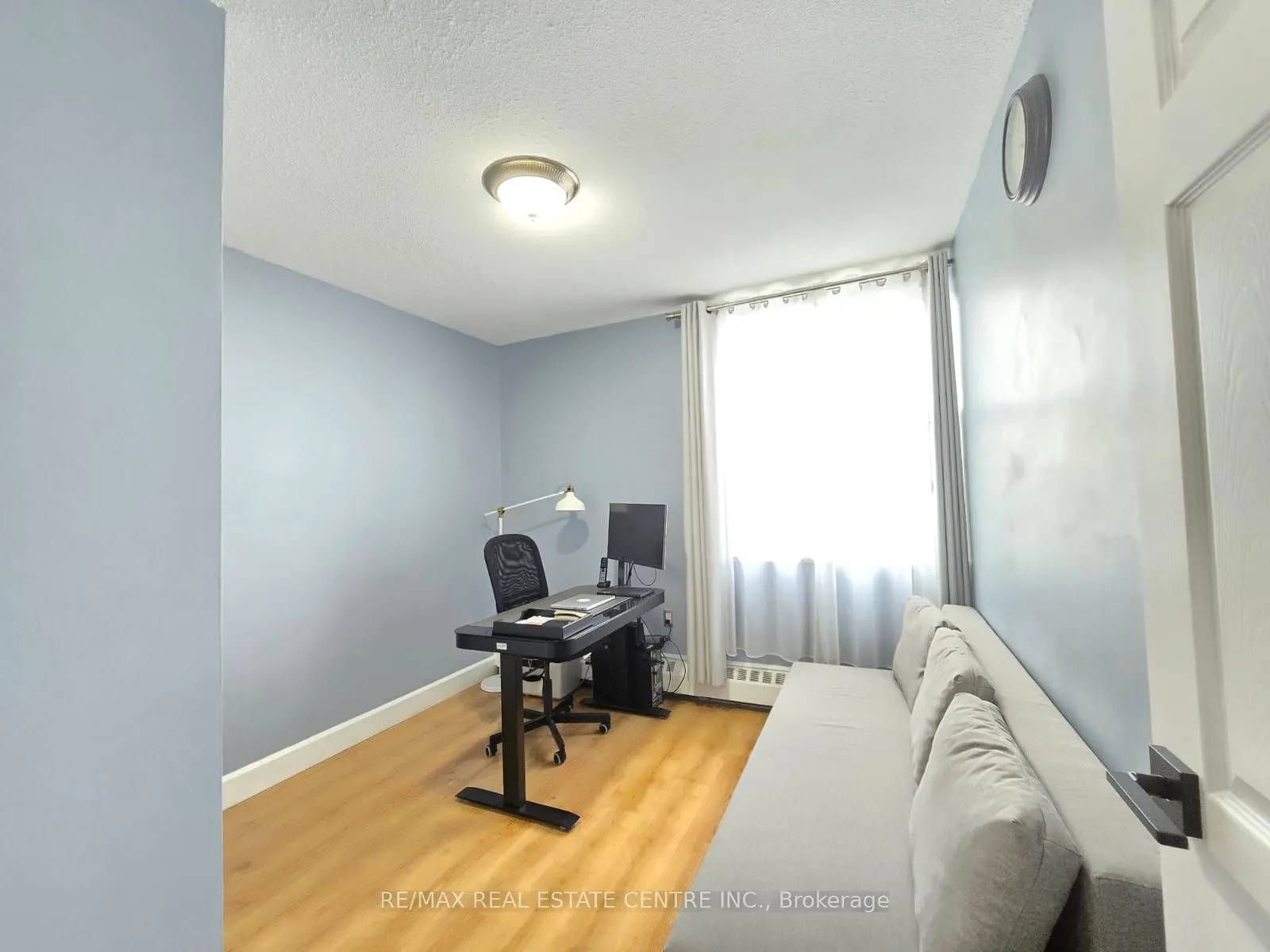 1055 A Forestwood Drive, #212