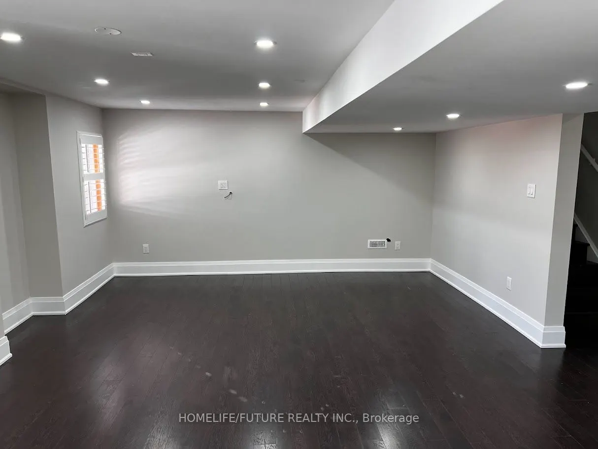 54 Angelgate Road