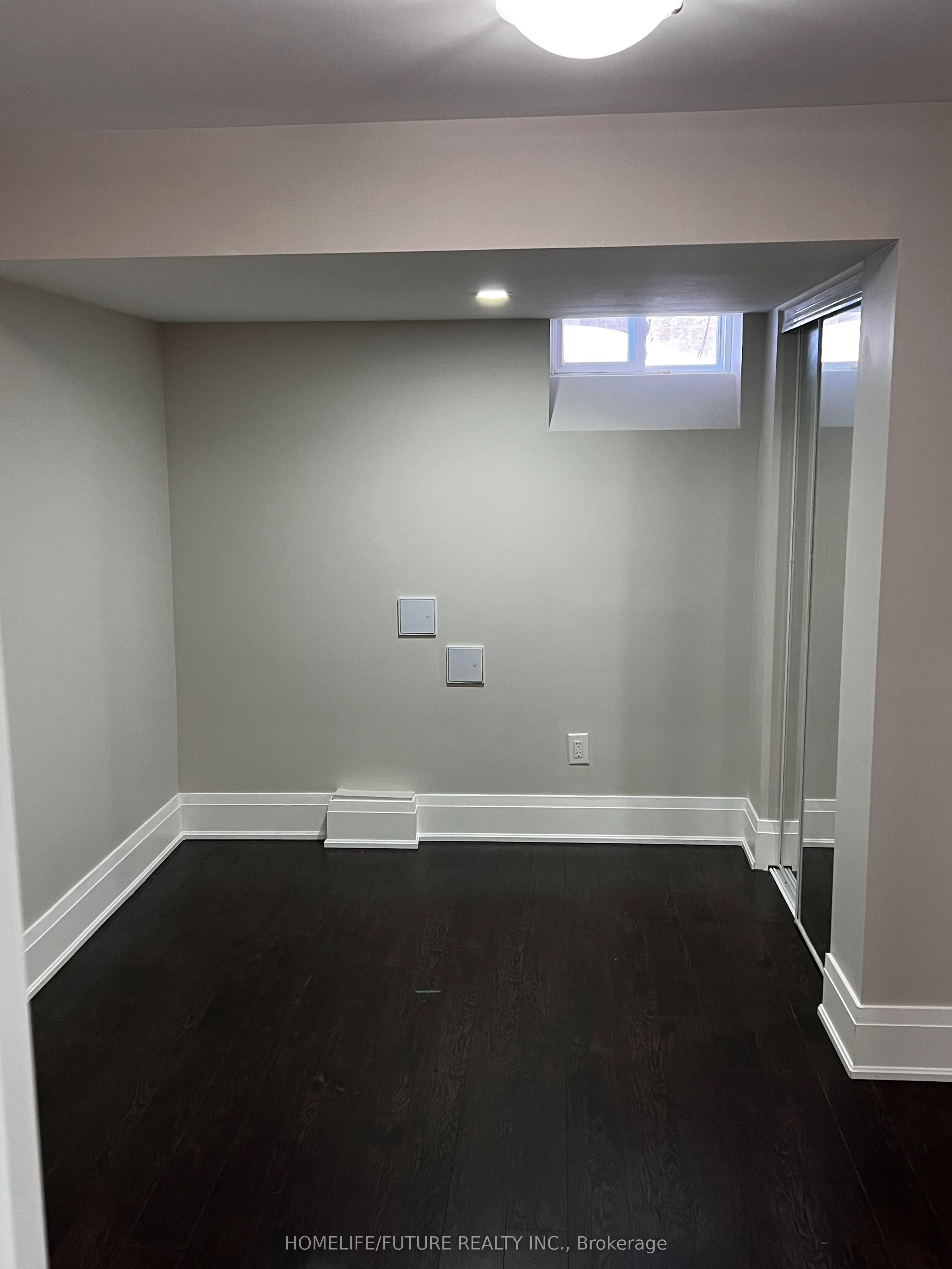 54 Angelgate Road