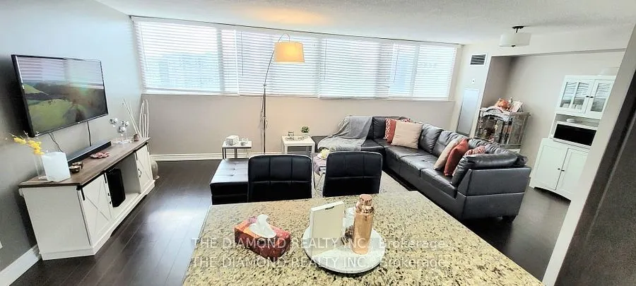 3700 Kaneff Crescent, #1507