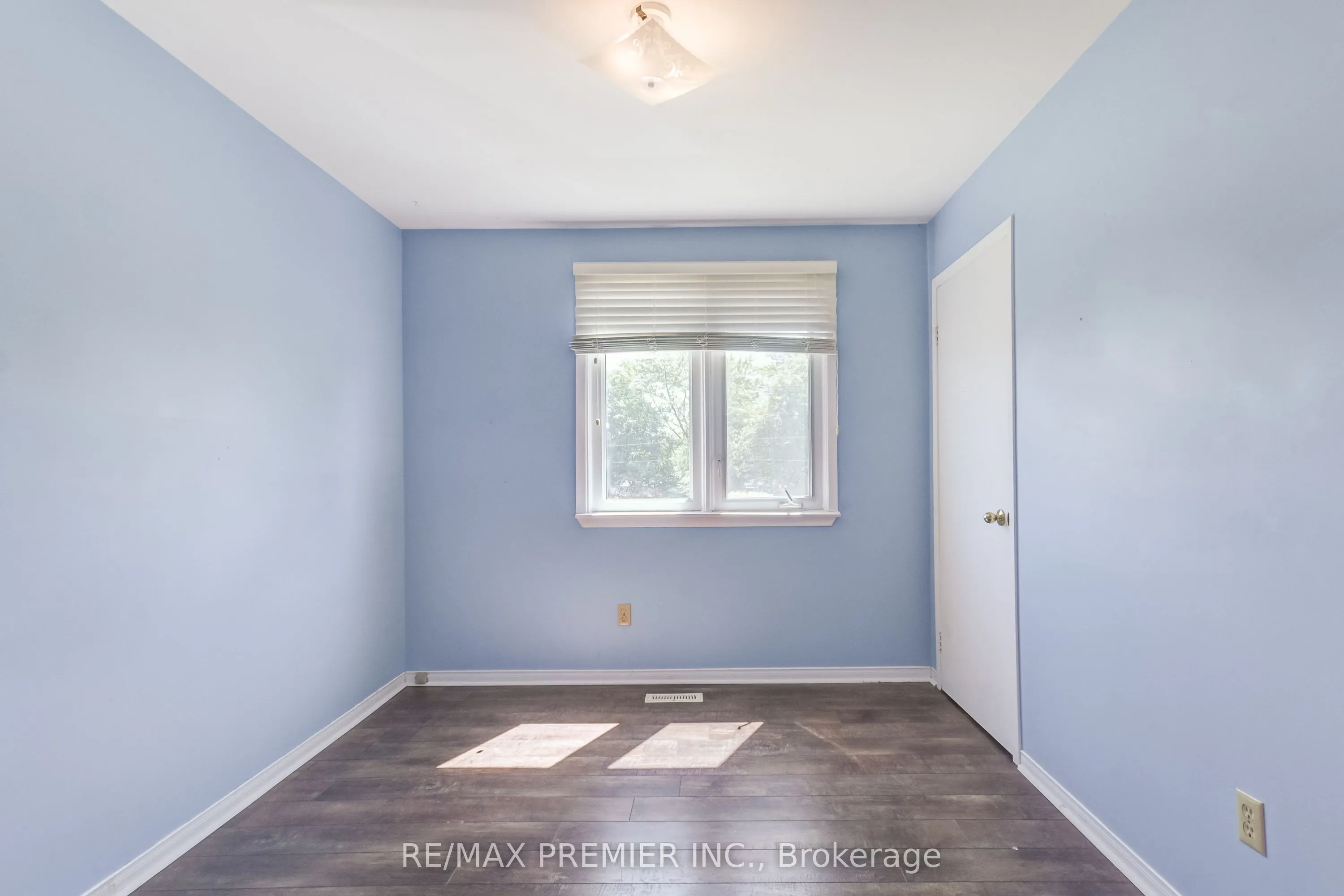2395 Benedet Drive