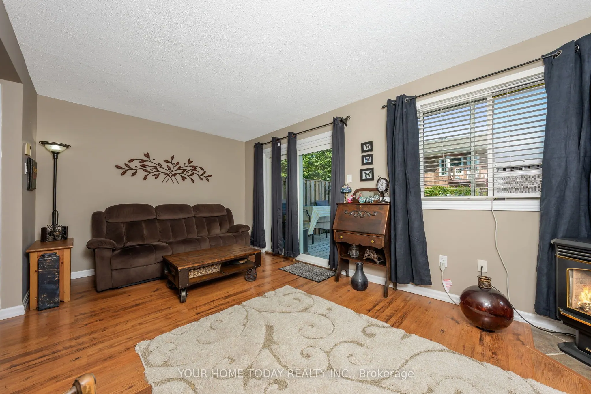 46 Mountainview Road S, #29