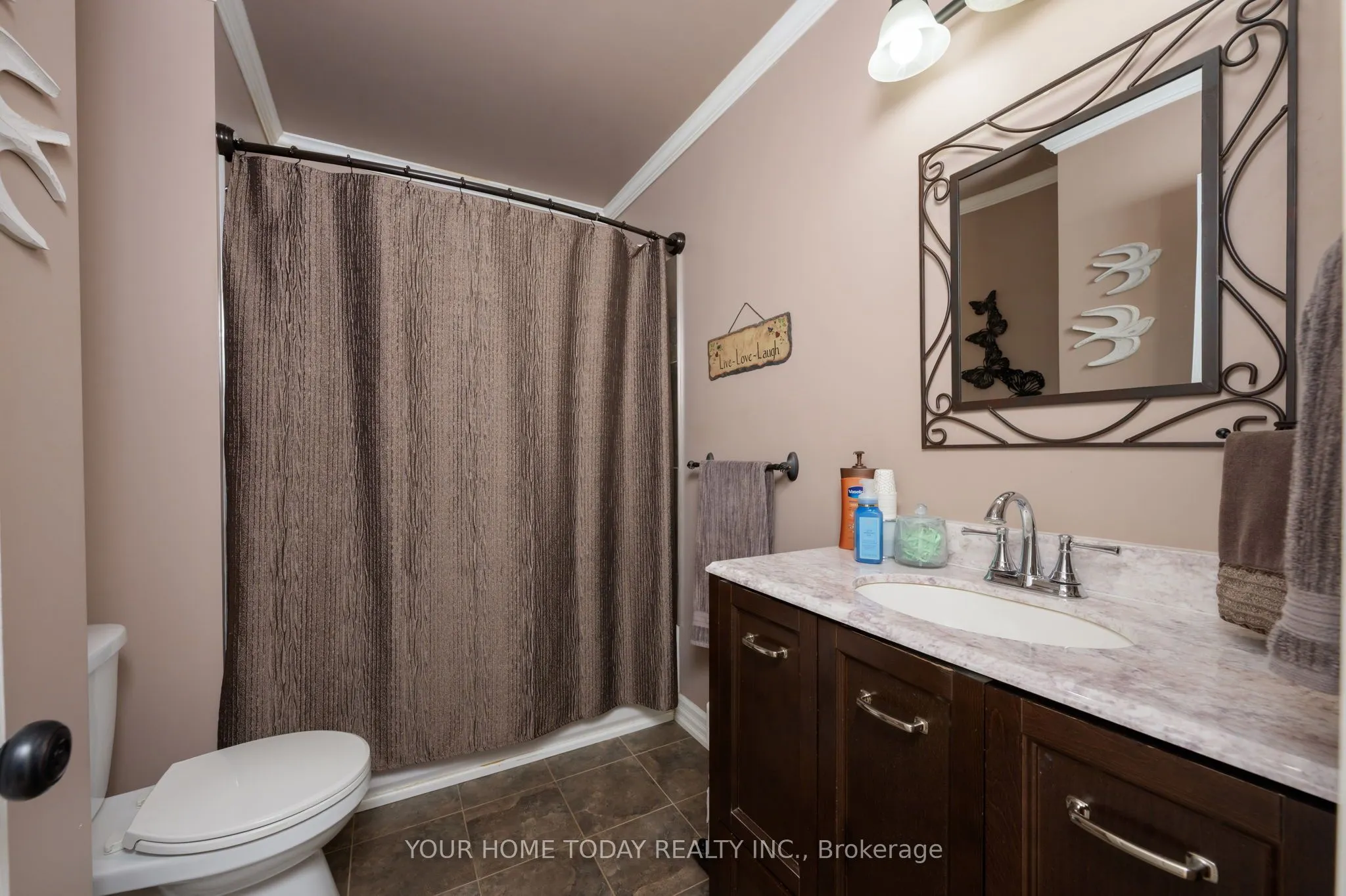 46 Mountainview Road S, #29