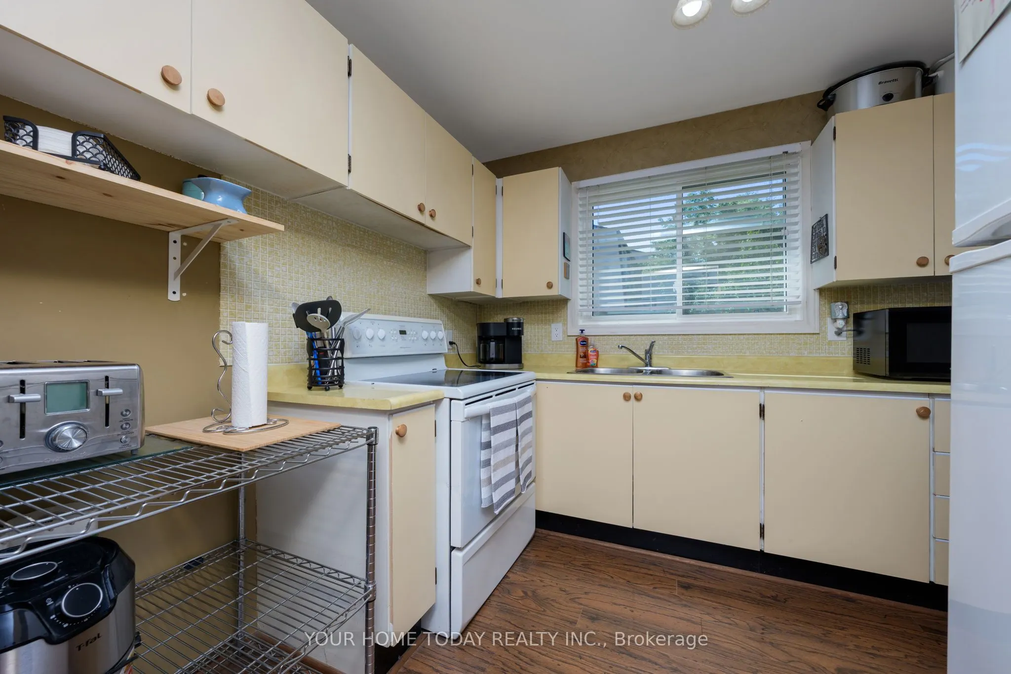 46 Mountainview Road S, #29