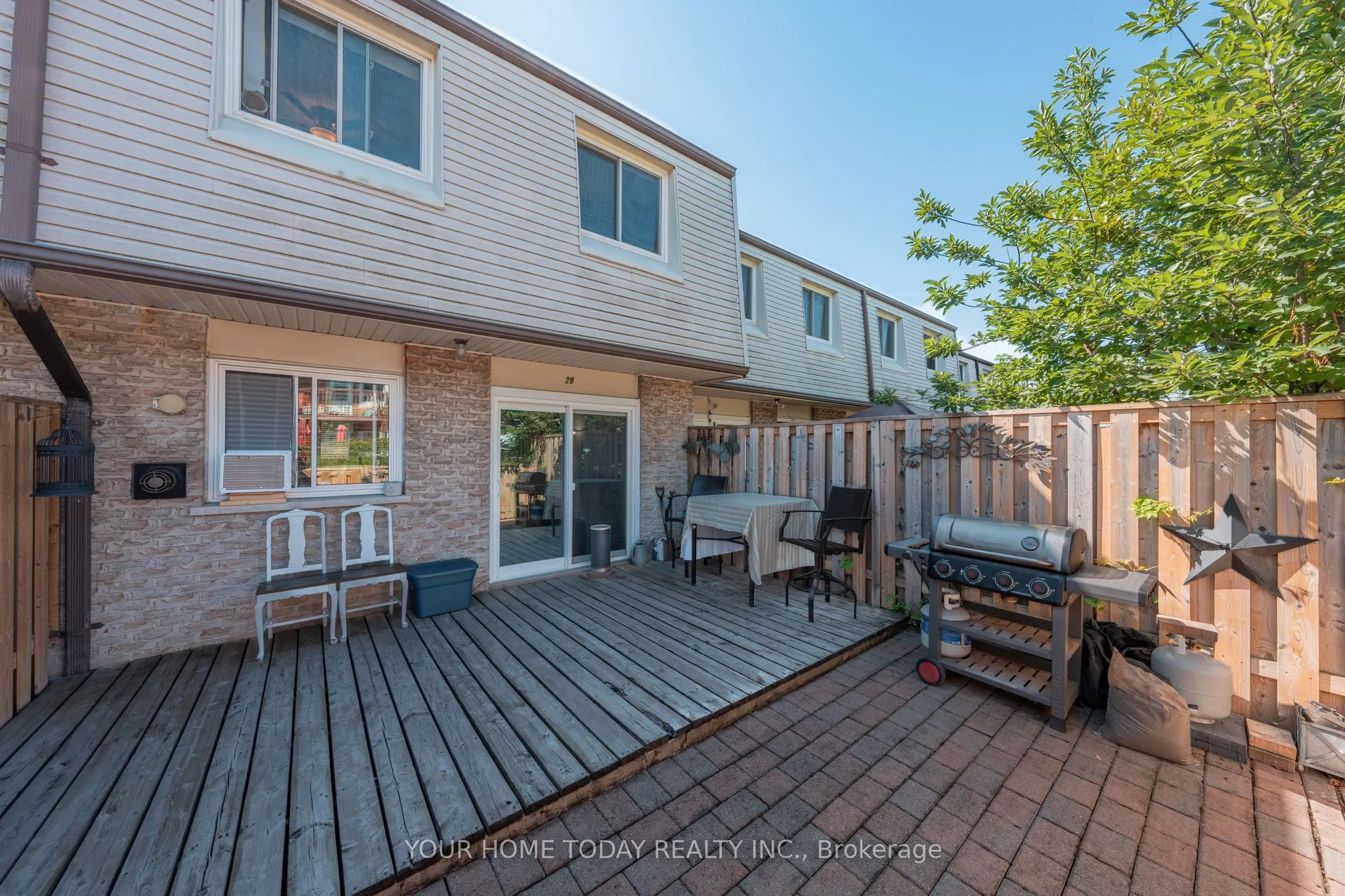 46 Mountainview Road S, #29