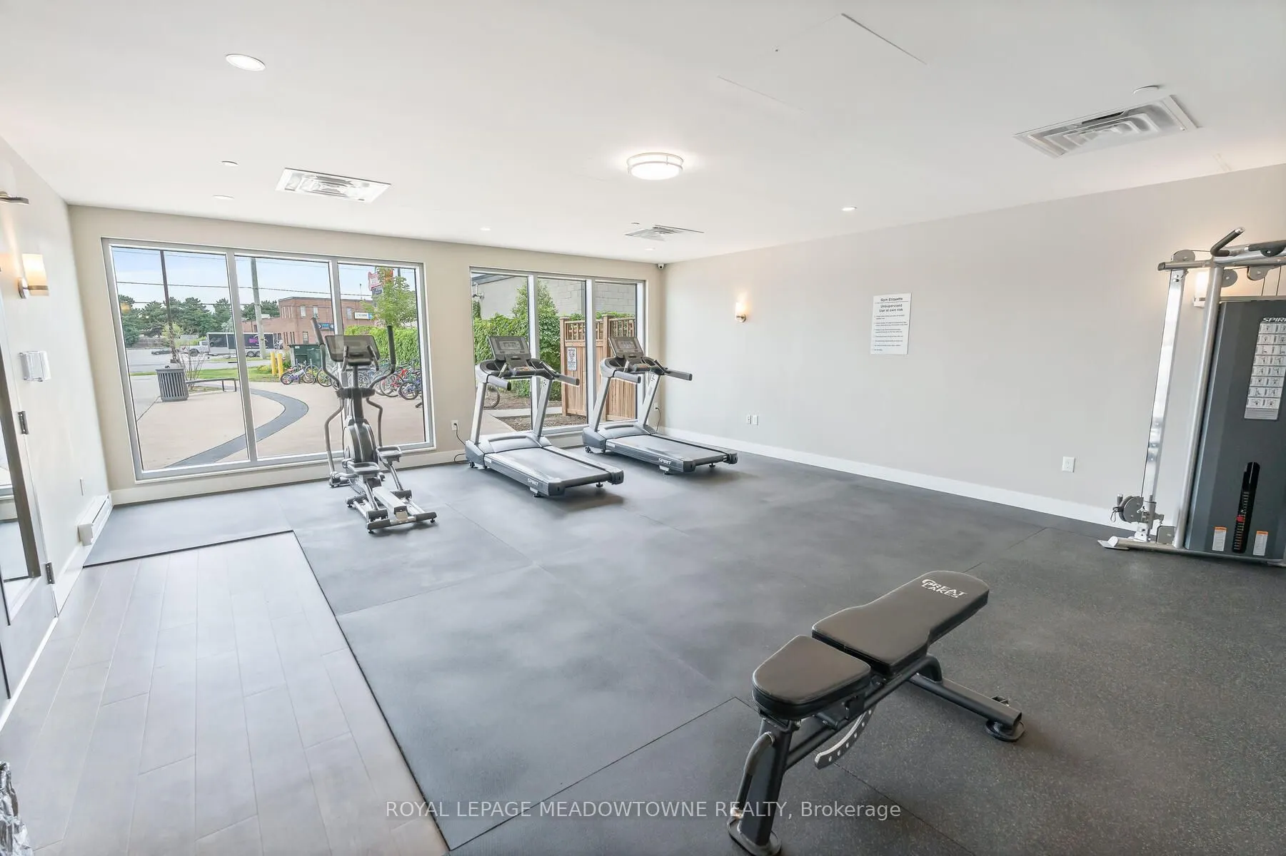 716 Main Street E, #207