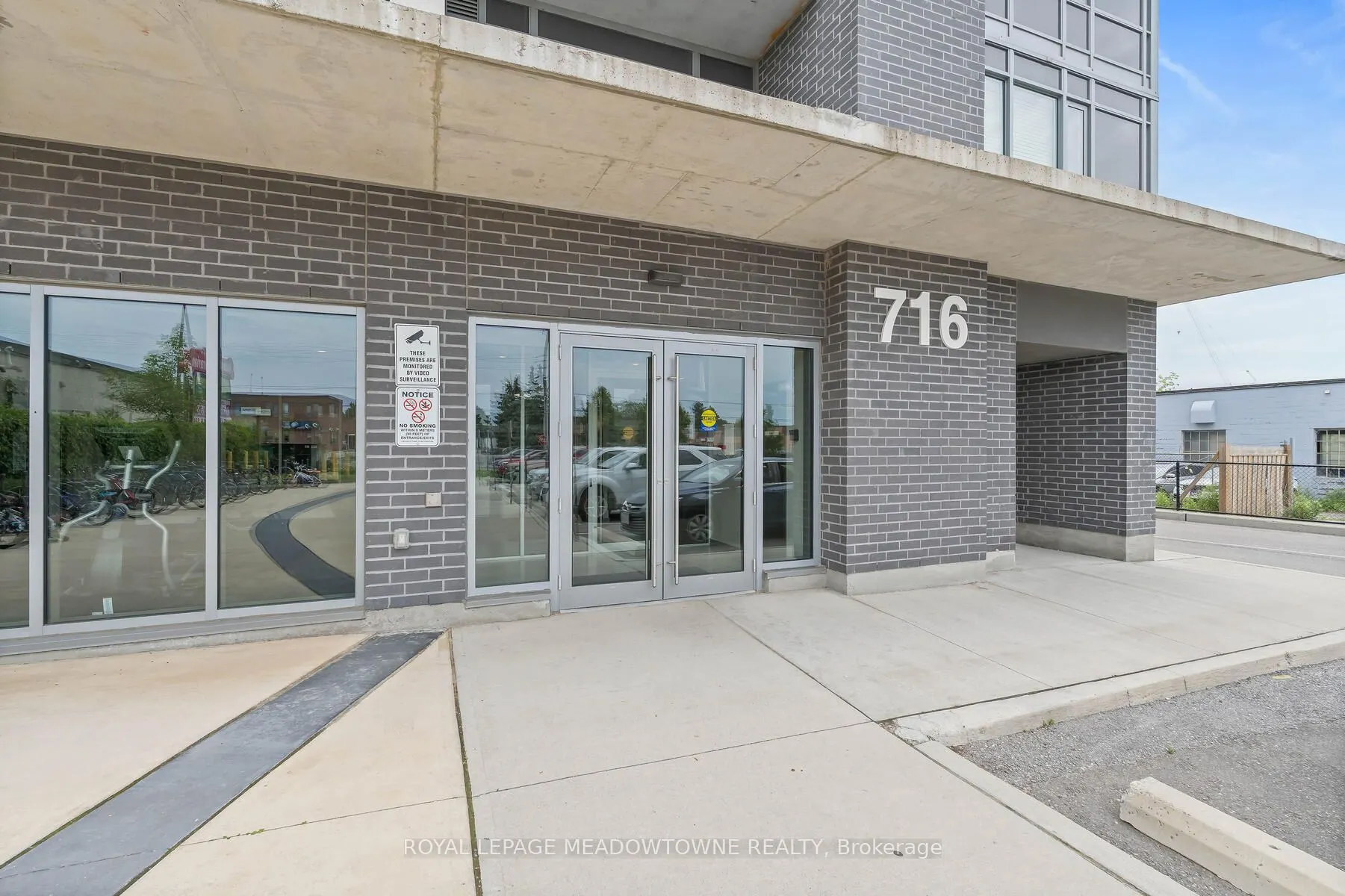 716 Main Street E, #207