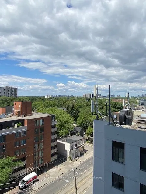 285 Dufferin Street, #725