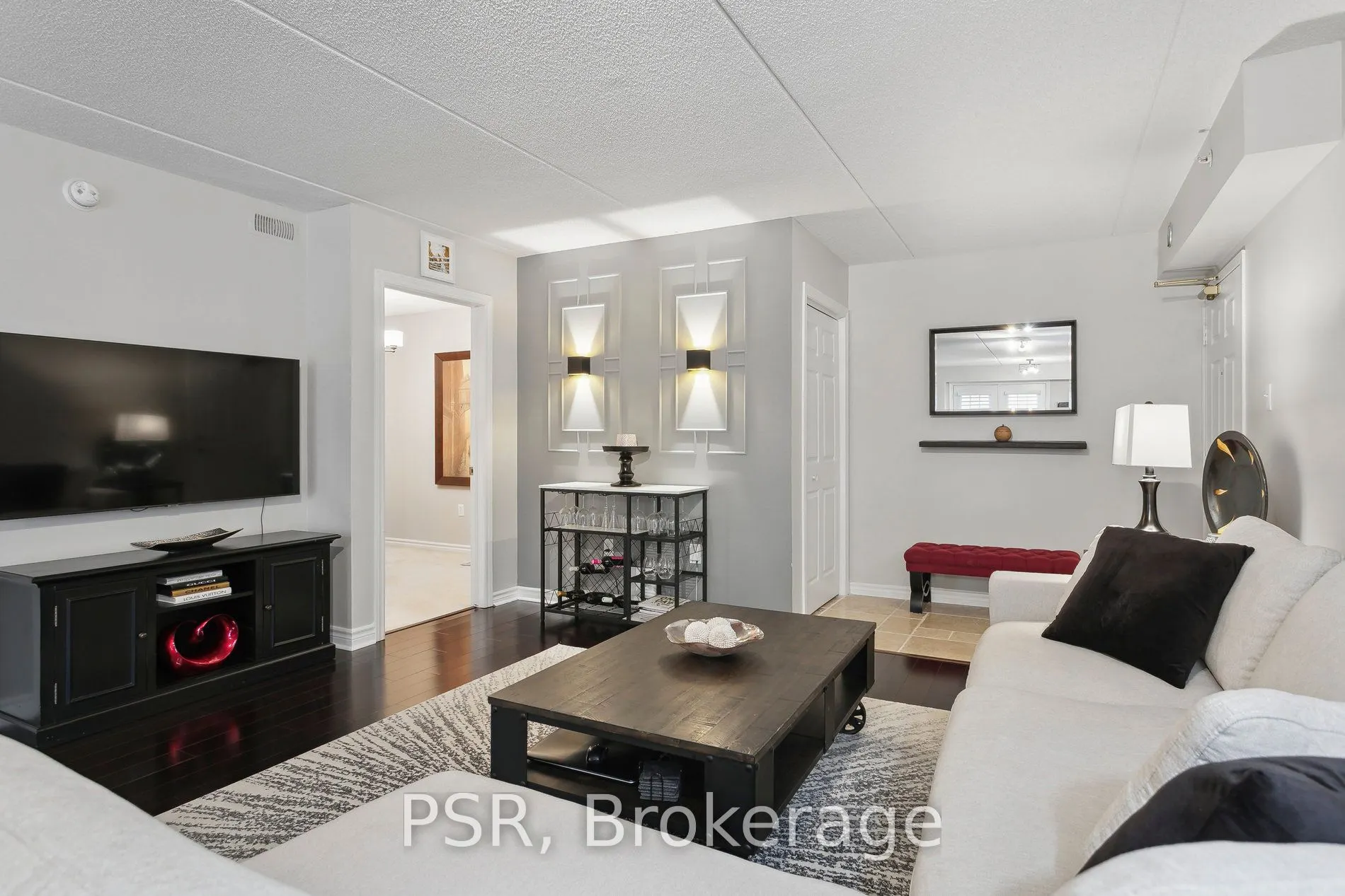 1487 Maple Avenue, #307