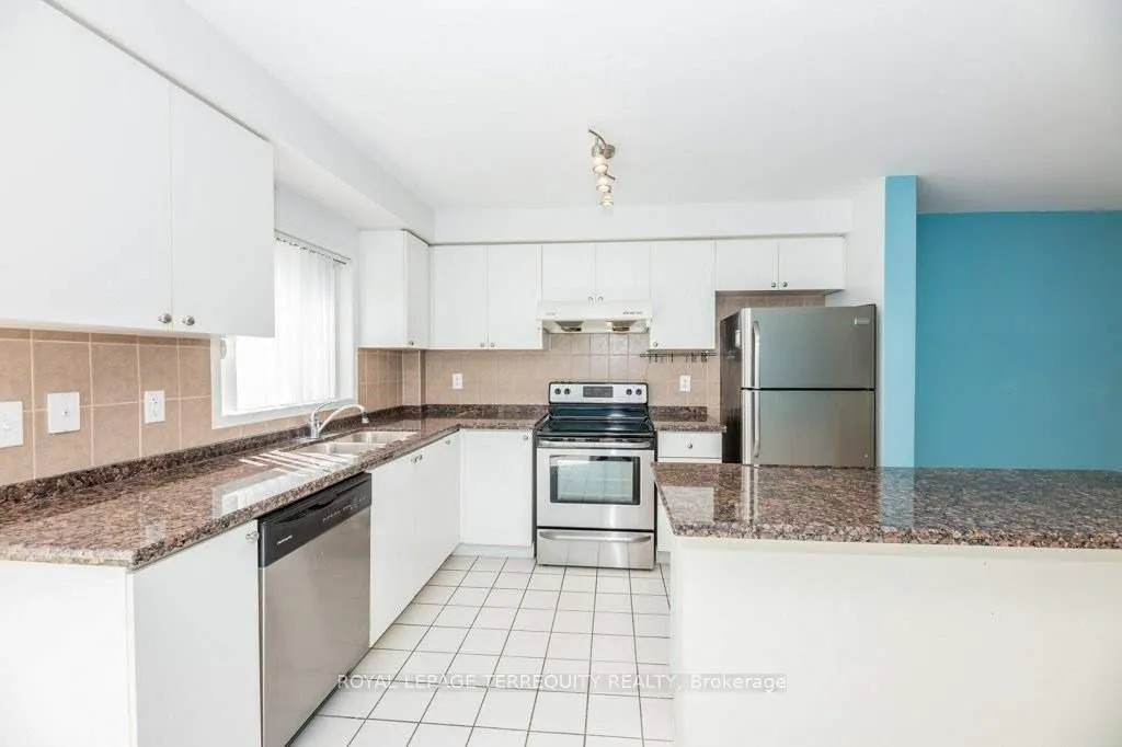5255 Palmetto Place, #63