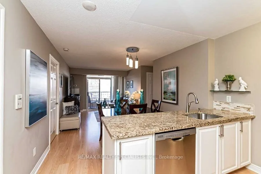 310 BURNHAMTHORPE Road W, #1003