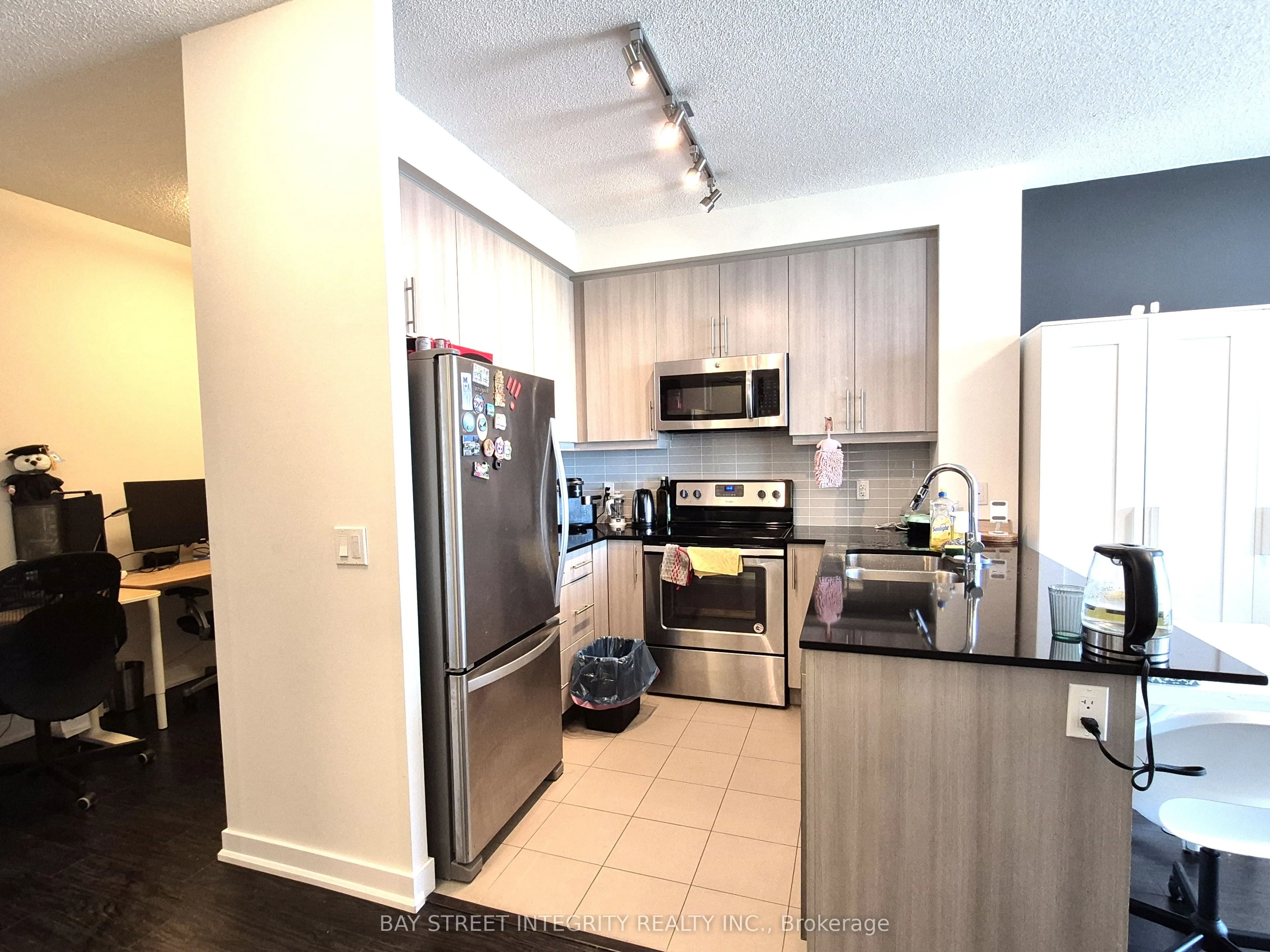 3975 Grand Park Drive, #2901