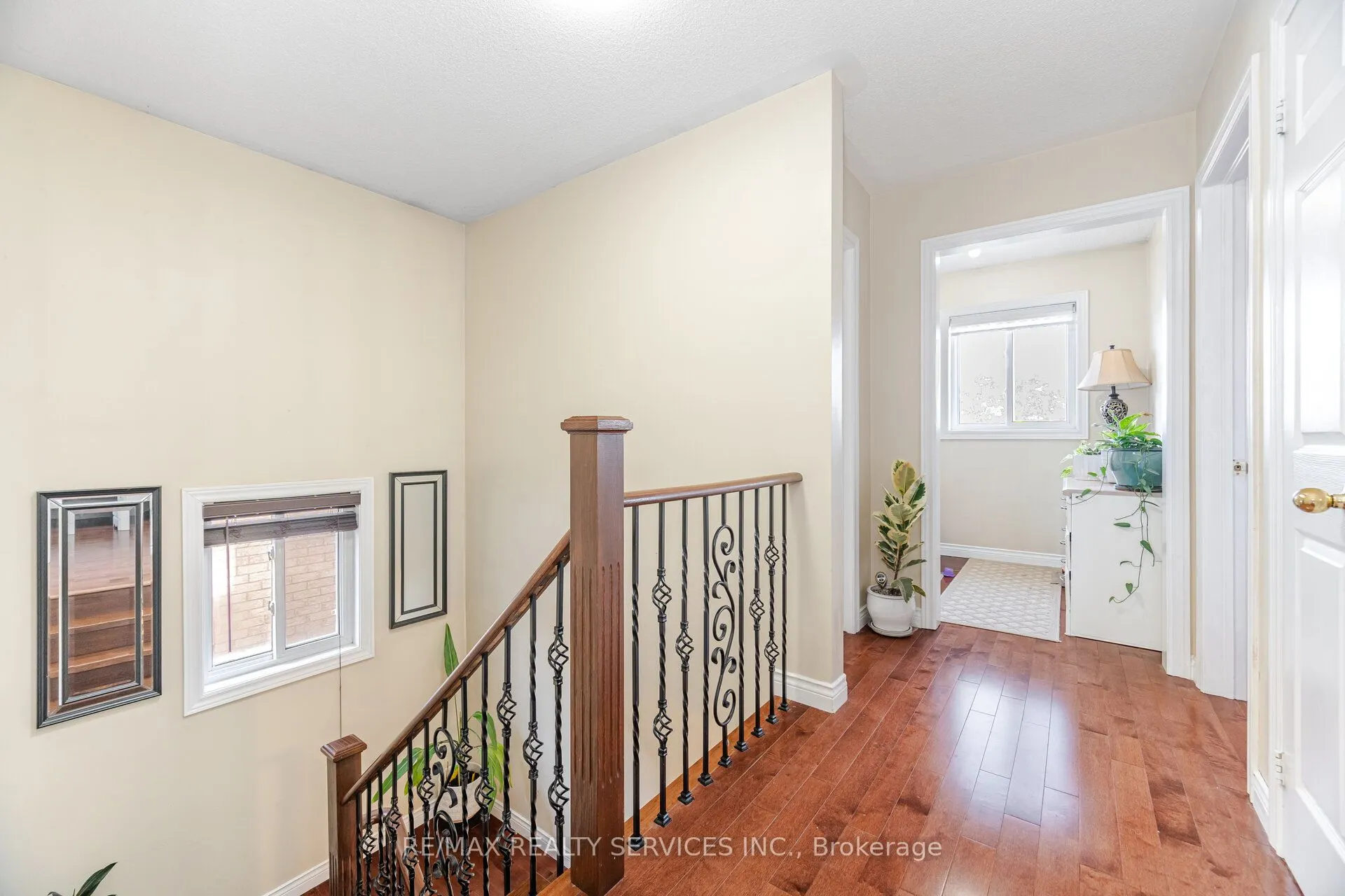 28 Fallstar Crescent