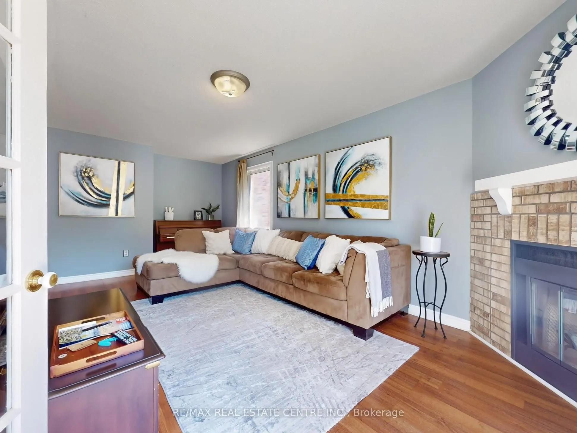 4026 Renfrew Crescent