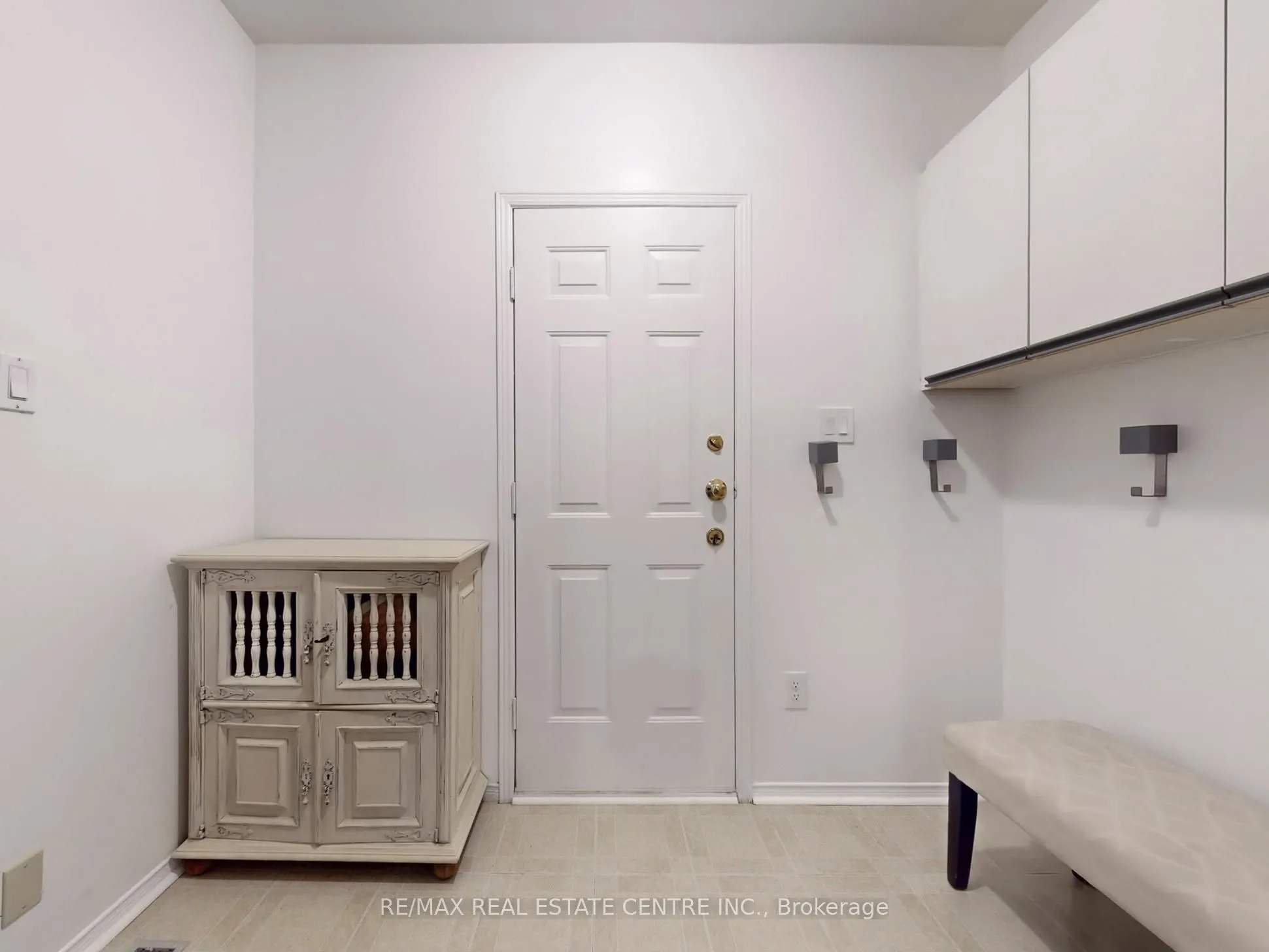 4026 Renfrew Crescent