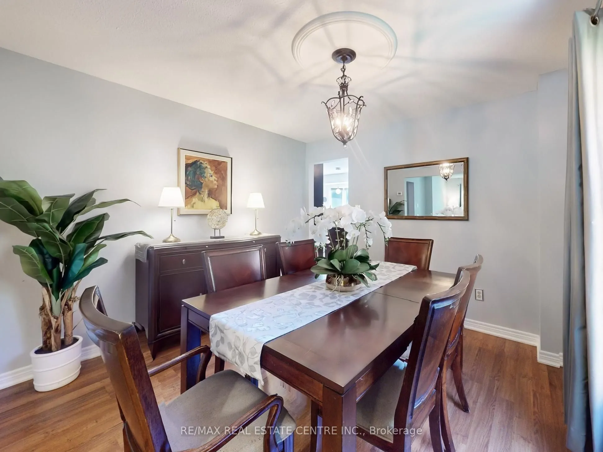 4026 Renfrew Crescent