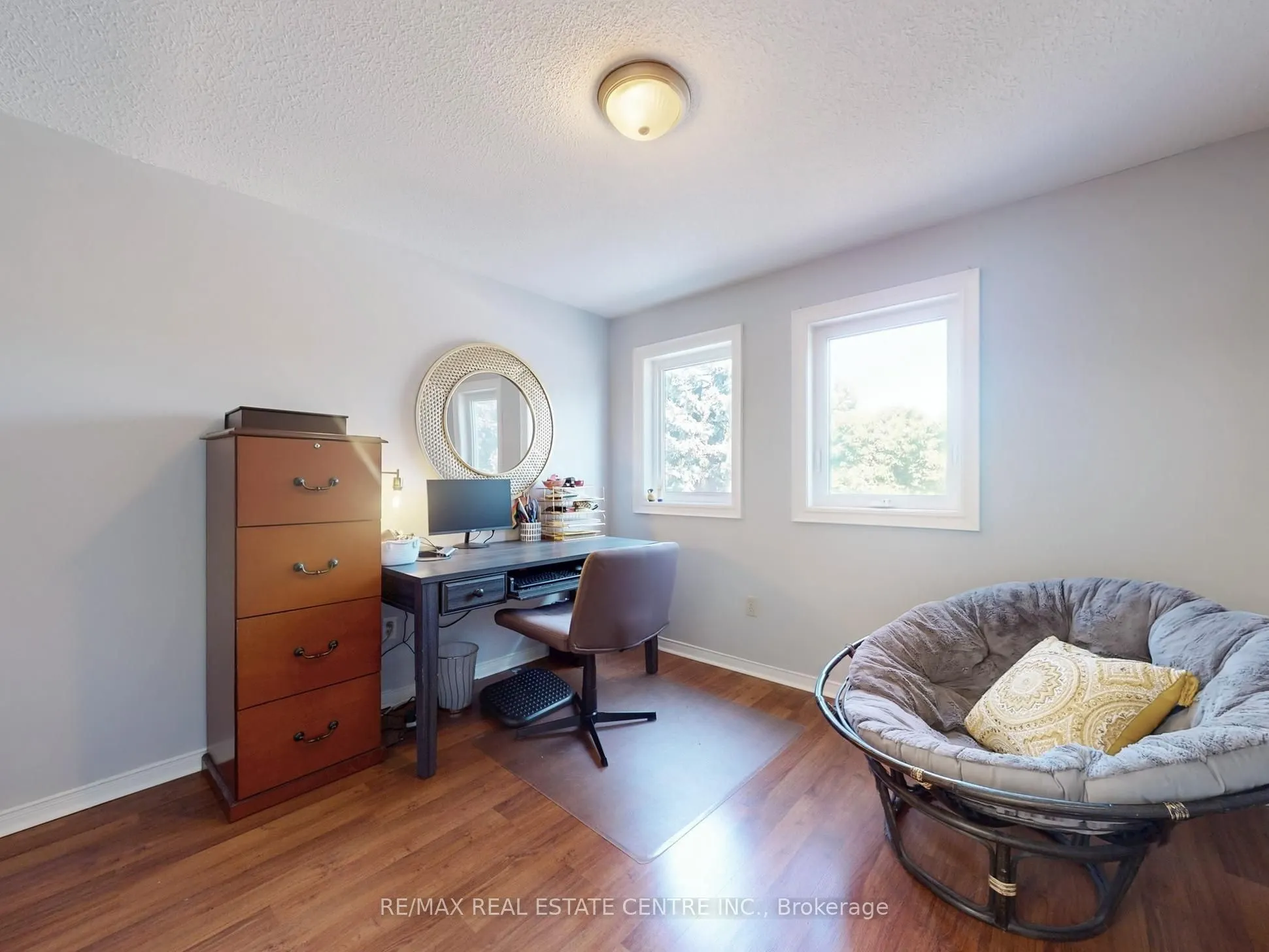 4026 Renfrew Crescent