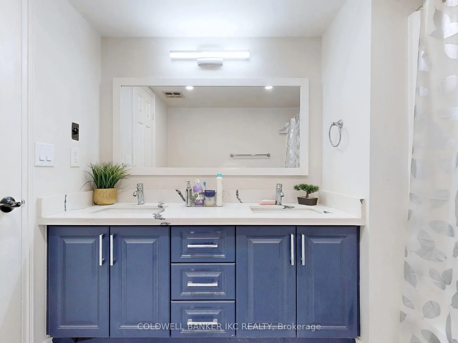 4235 Sherwood towne Boulevard, #1001