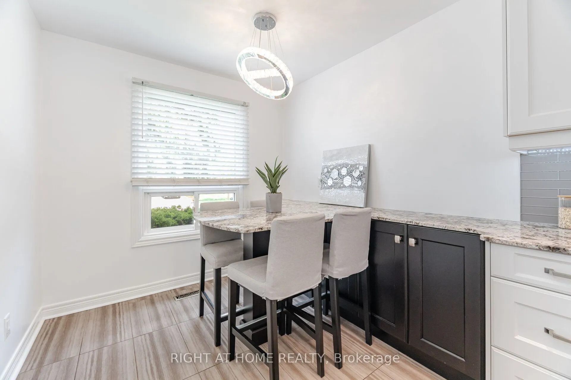 6 Winterfold Drive